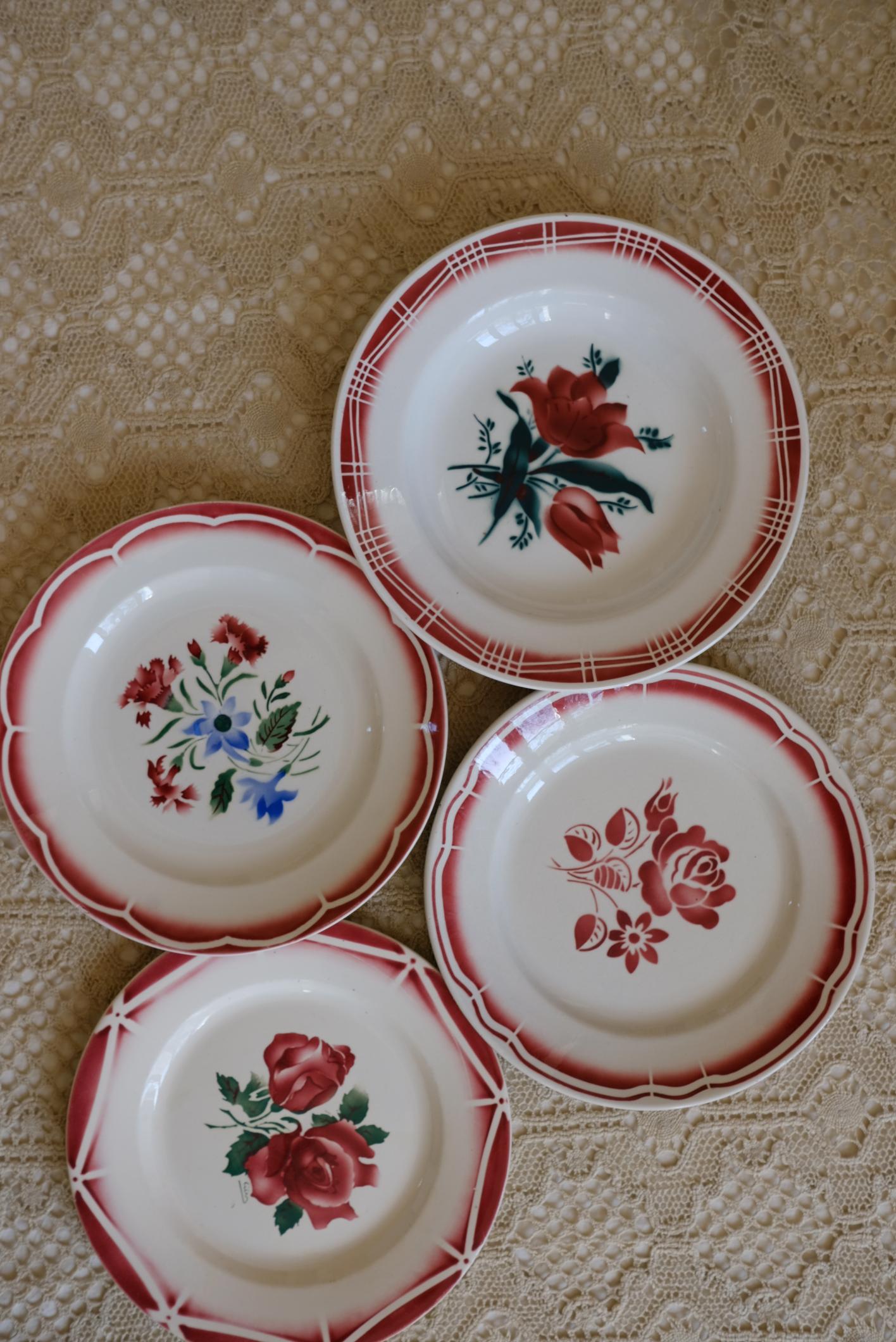 Sélection d'assiettes Bordeaux