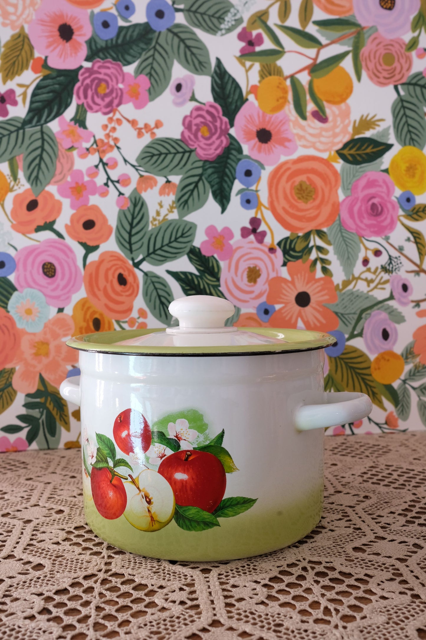 Cocotte en métal émaillé