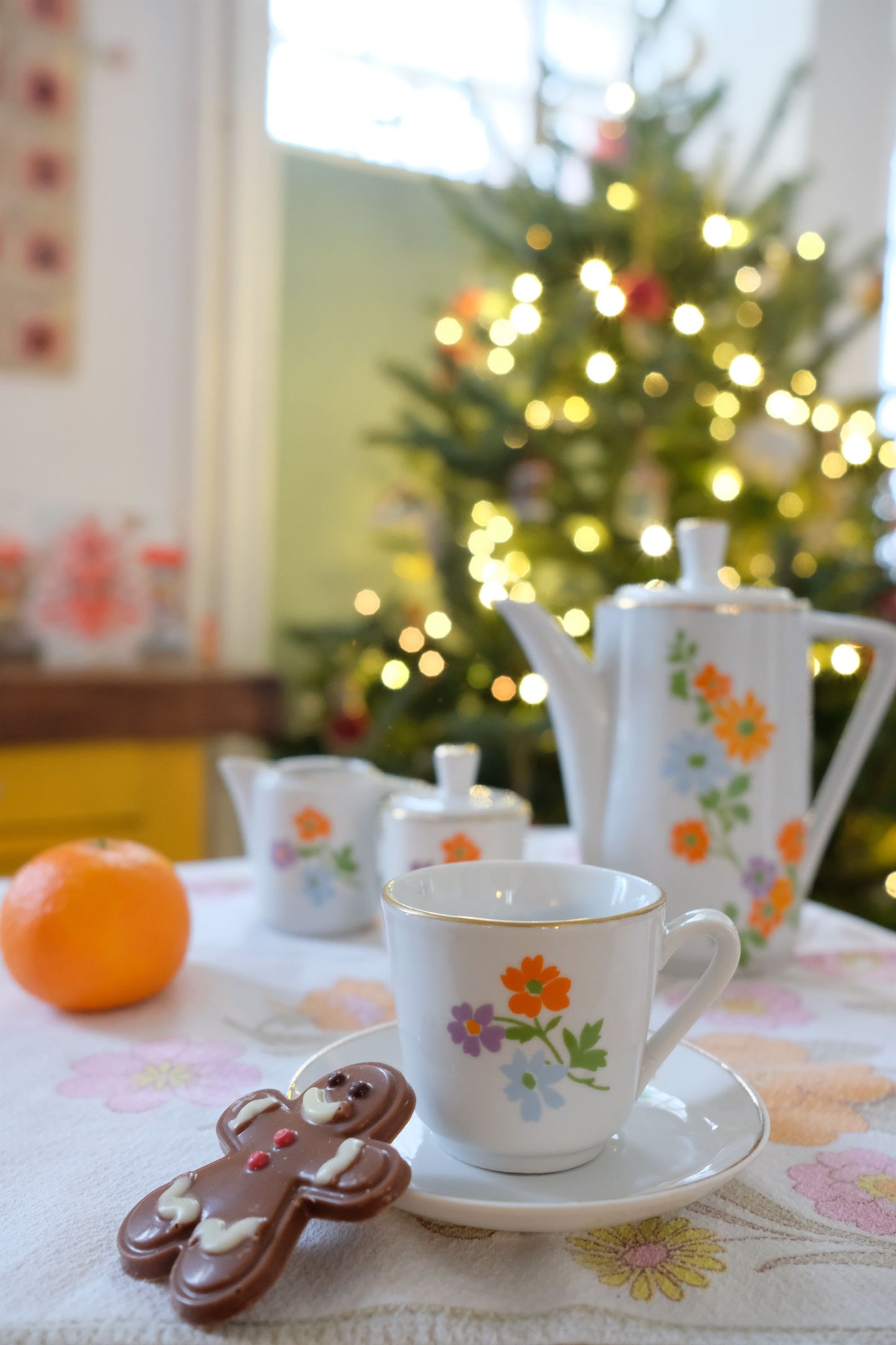 Dinette en porcelaine