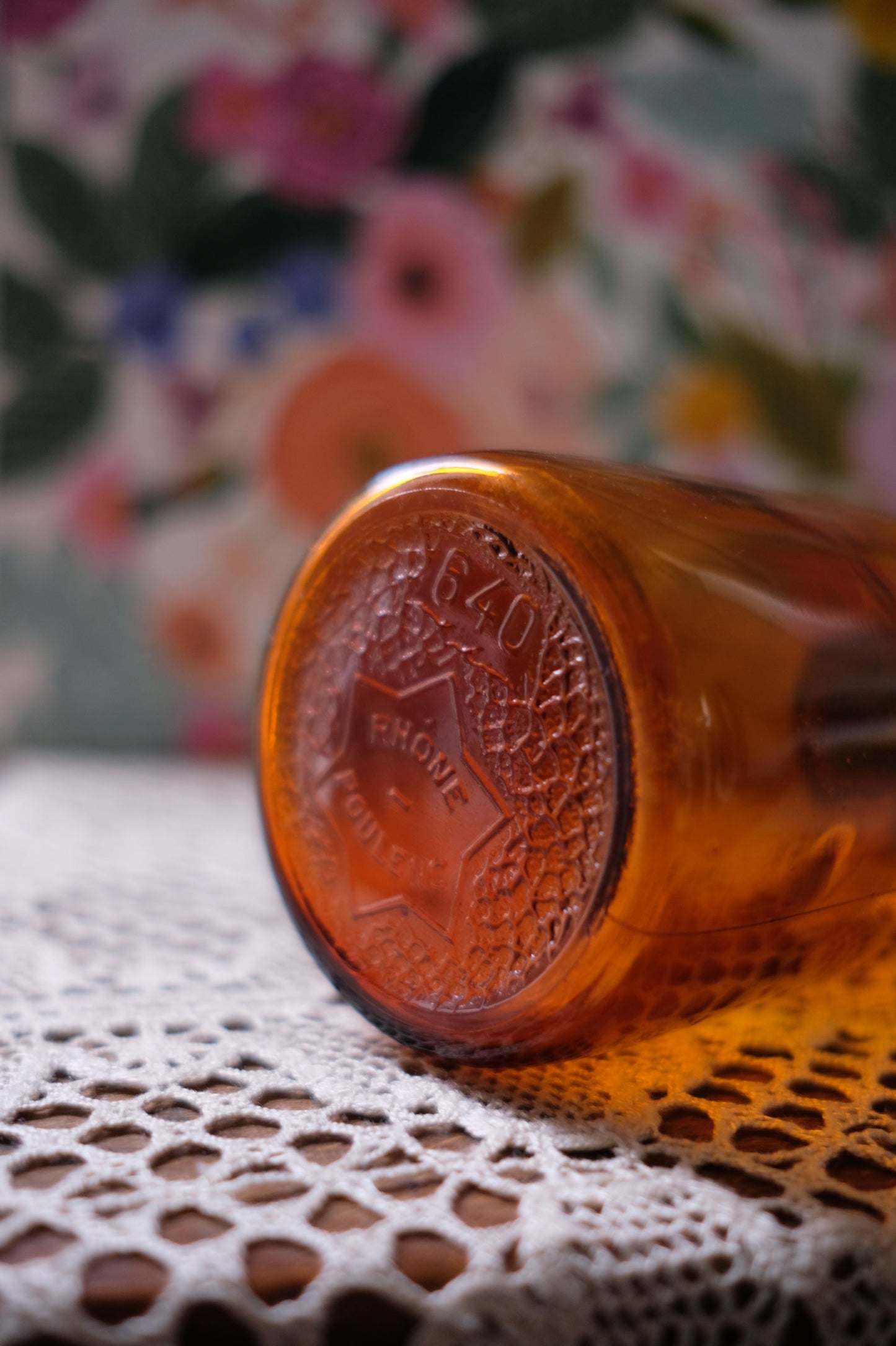 Flacon de Pharmacie Rhone Poulenc