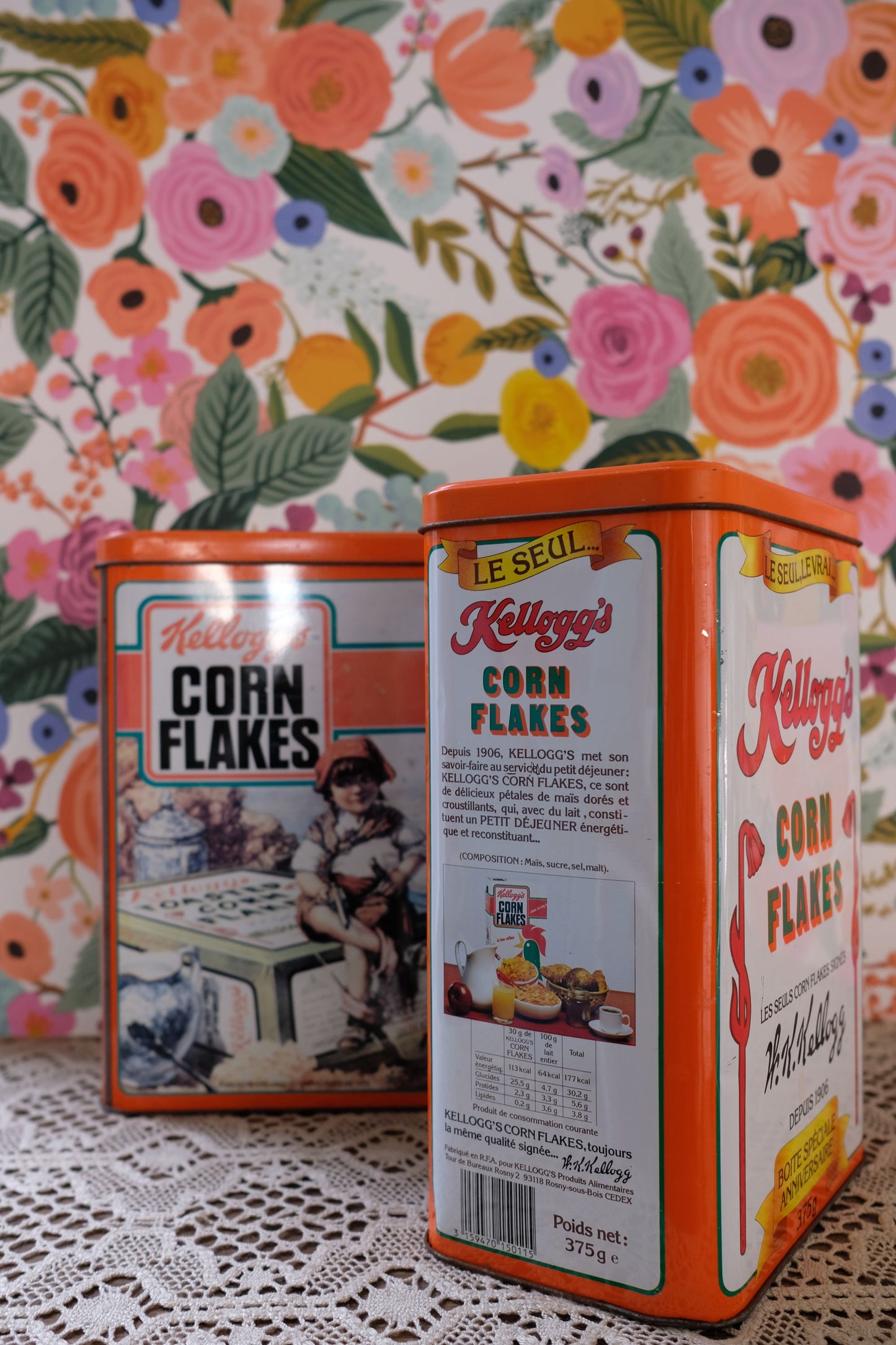 Boite de corn flakes en métal