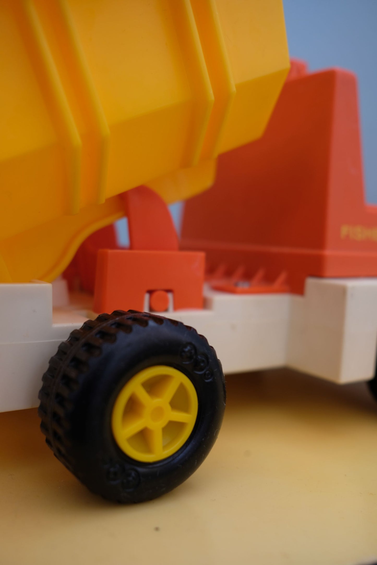 Camion benne Fisher price