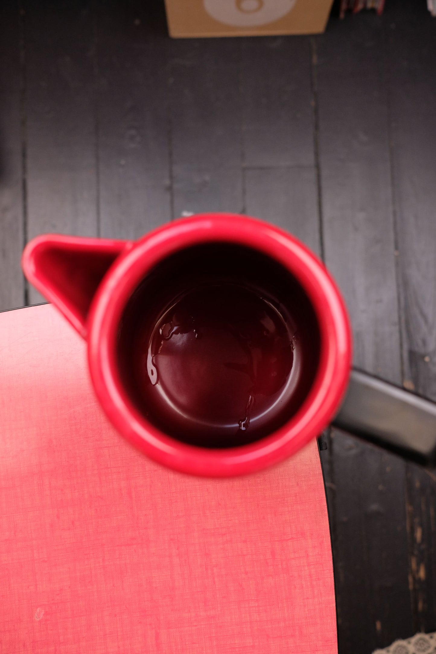 Cafetière en tôle émaillée