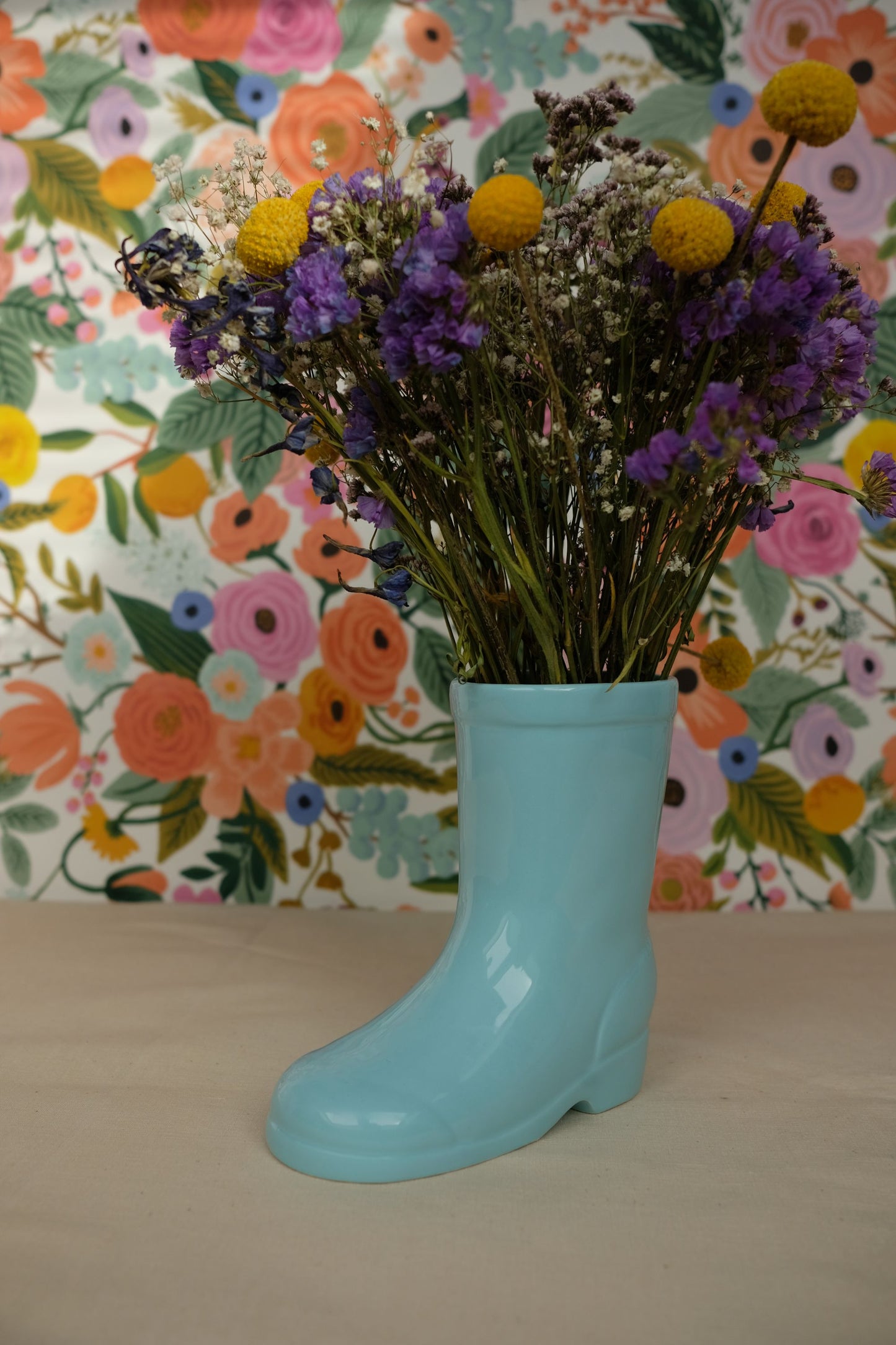 Vase en forme de botte