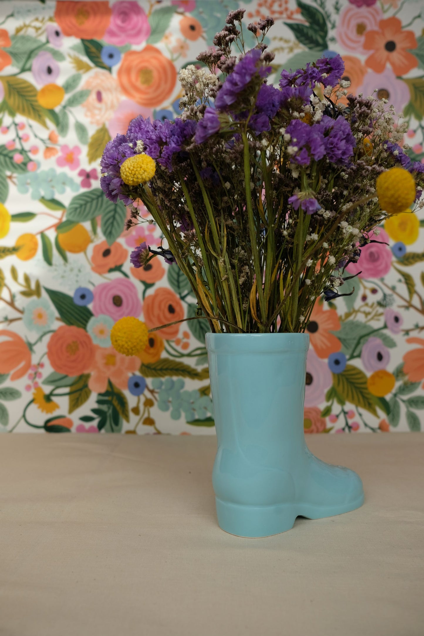 Vase en forme de botte