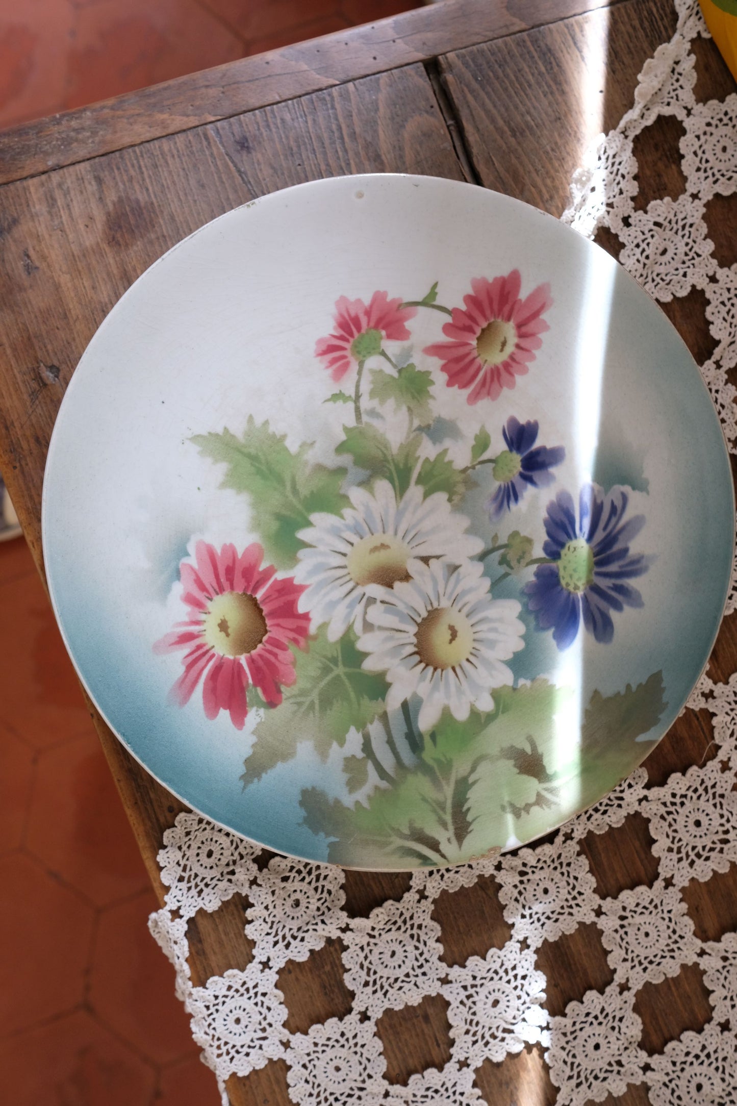 Grande assiette Saint Amand