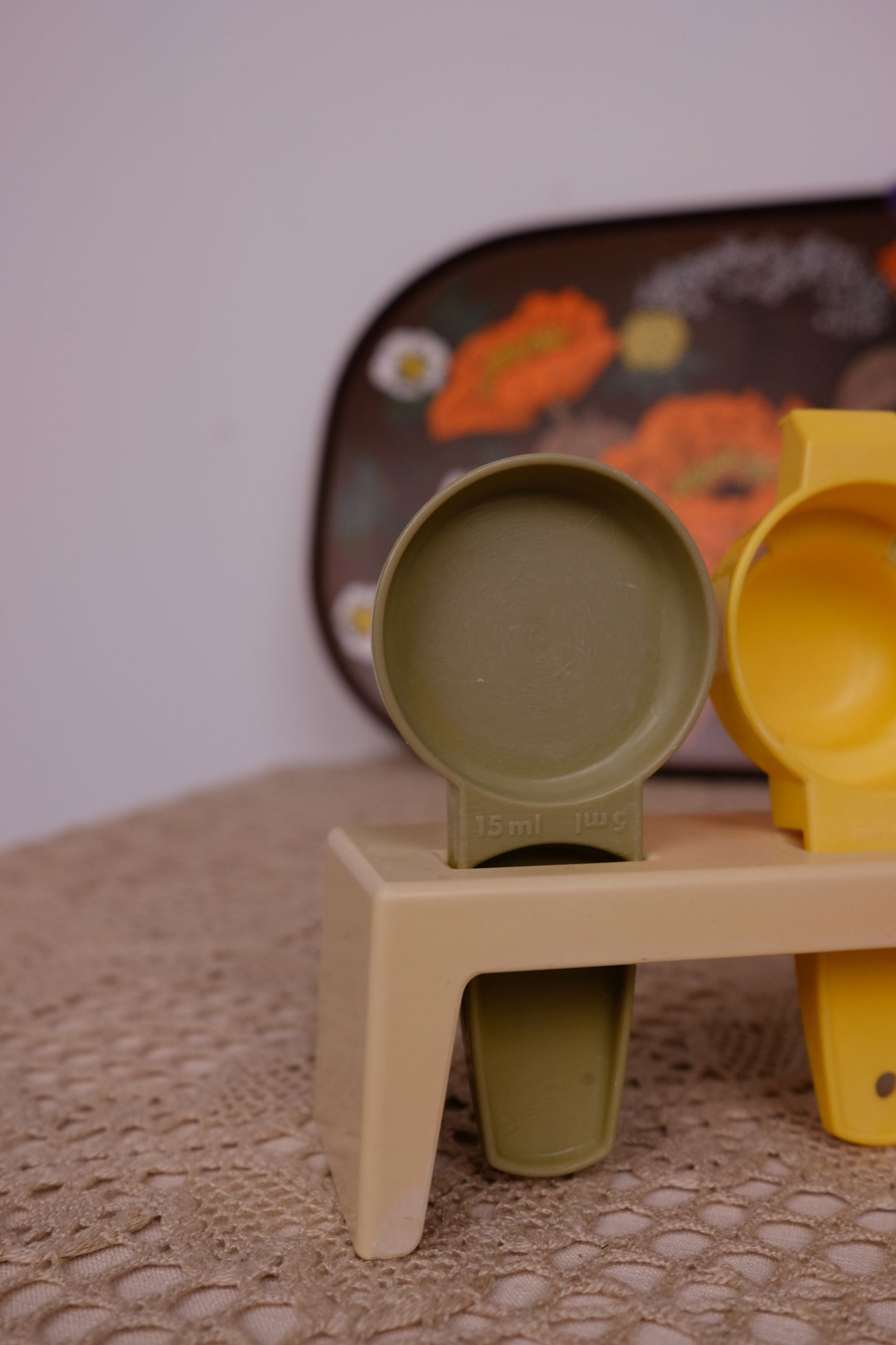 Support mural tupperware