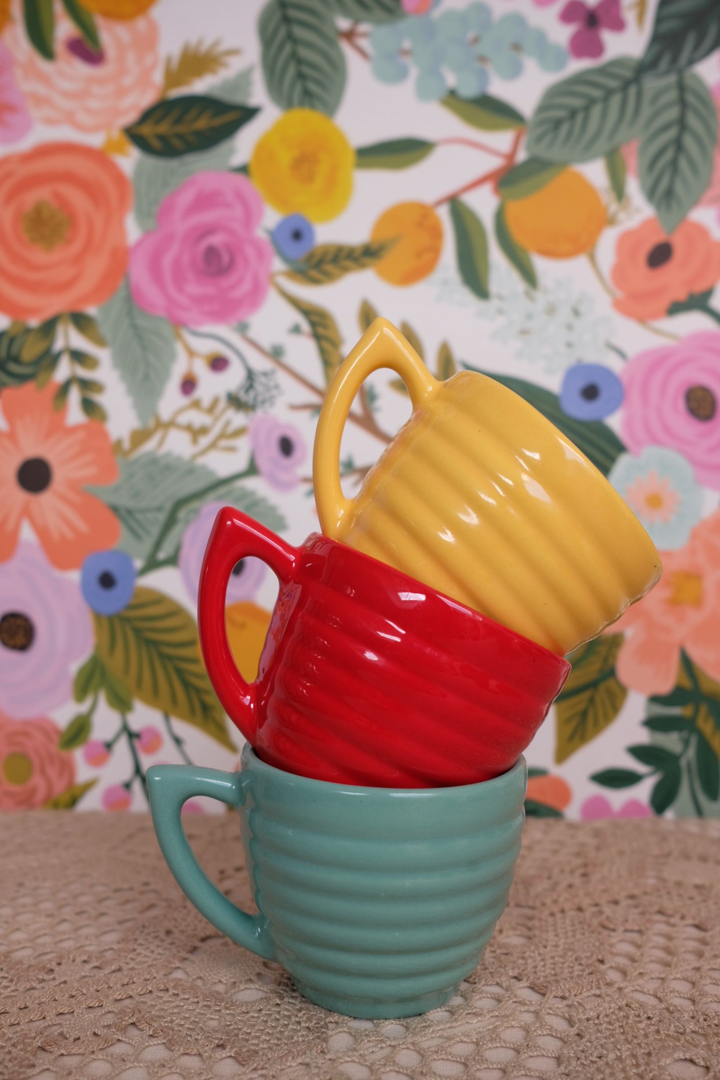 Tasses Bauer pottery