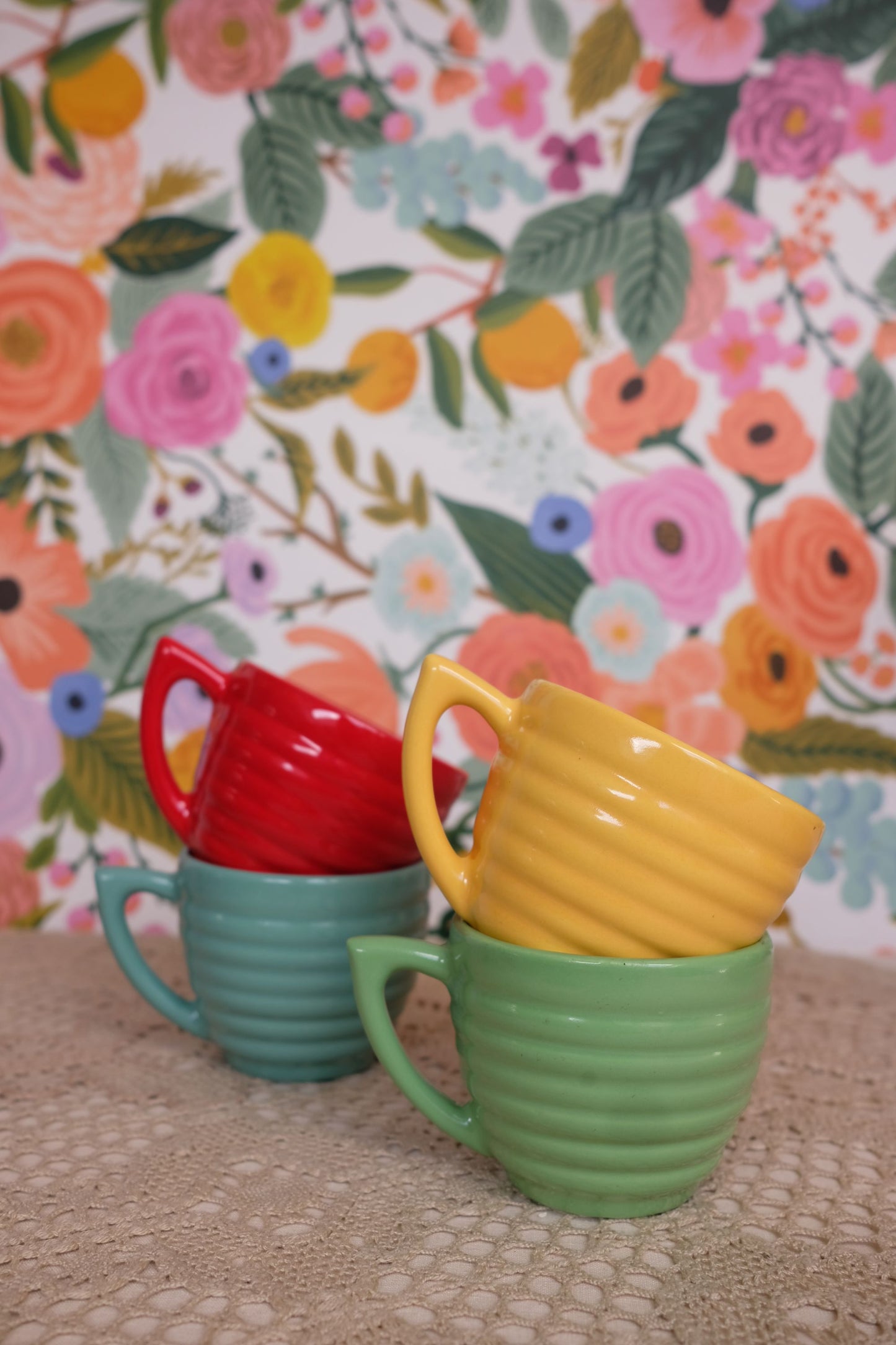 Tasses Bauer pottery