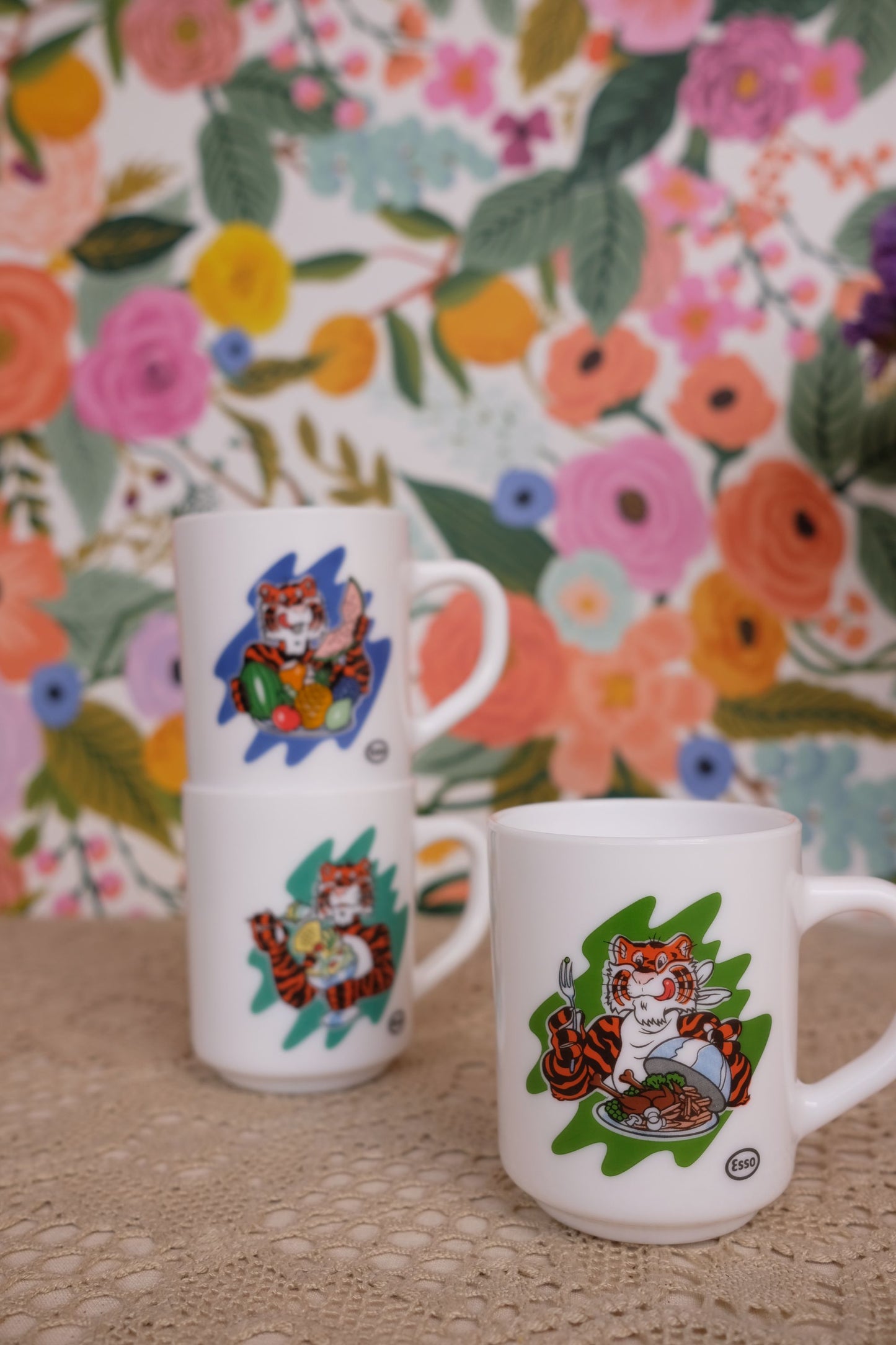 Mugs publicitaires esso