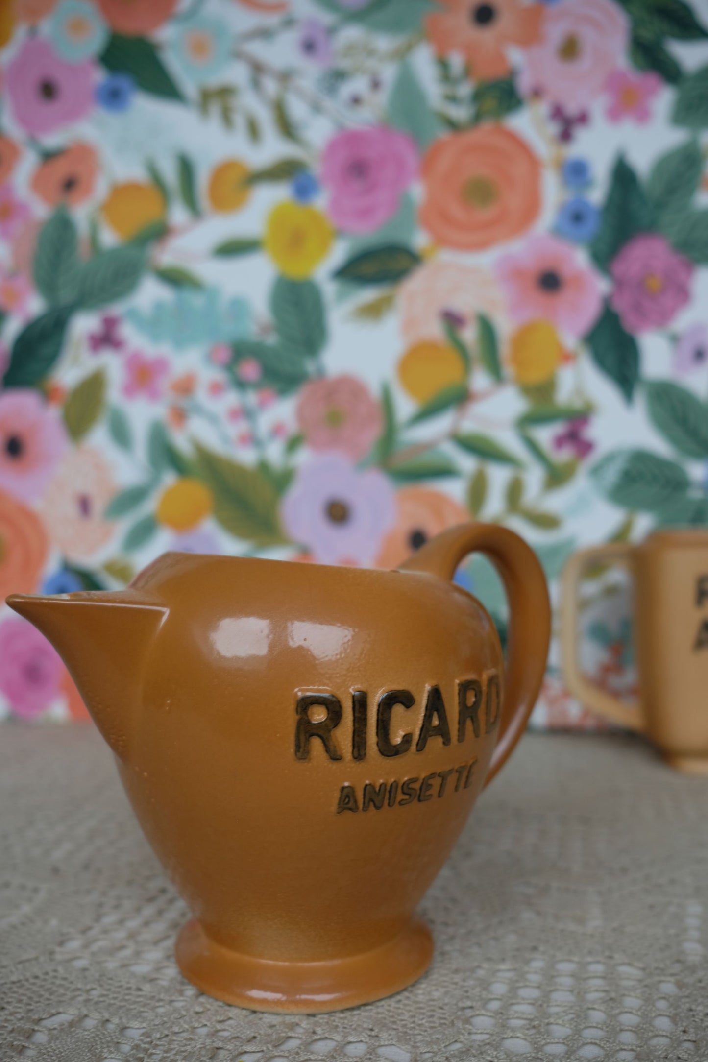 Pichet en grès Ricard