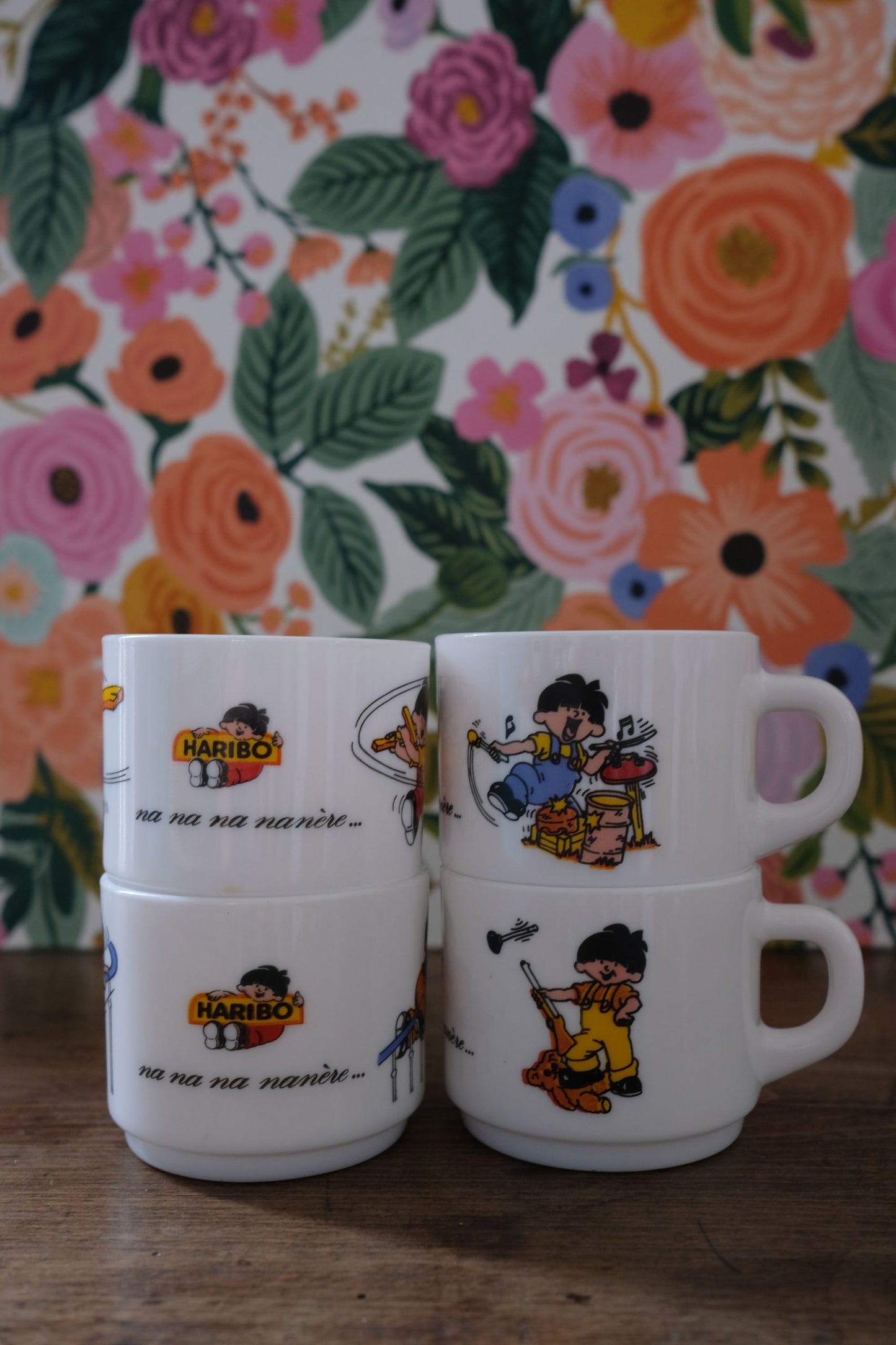 Ensemble de quatre tasses publicitaires haribo