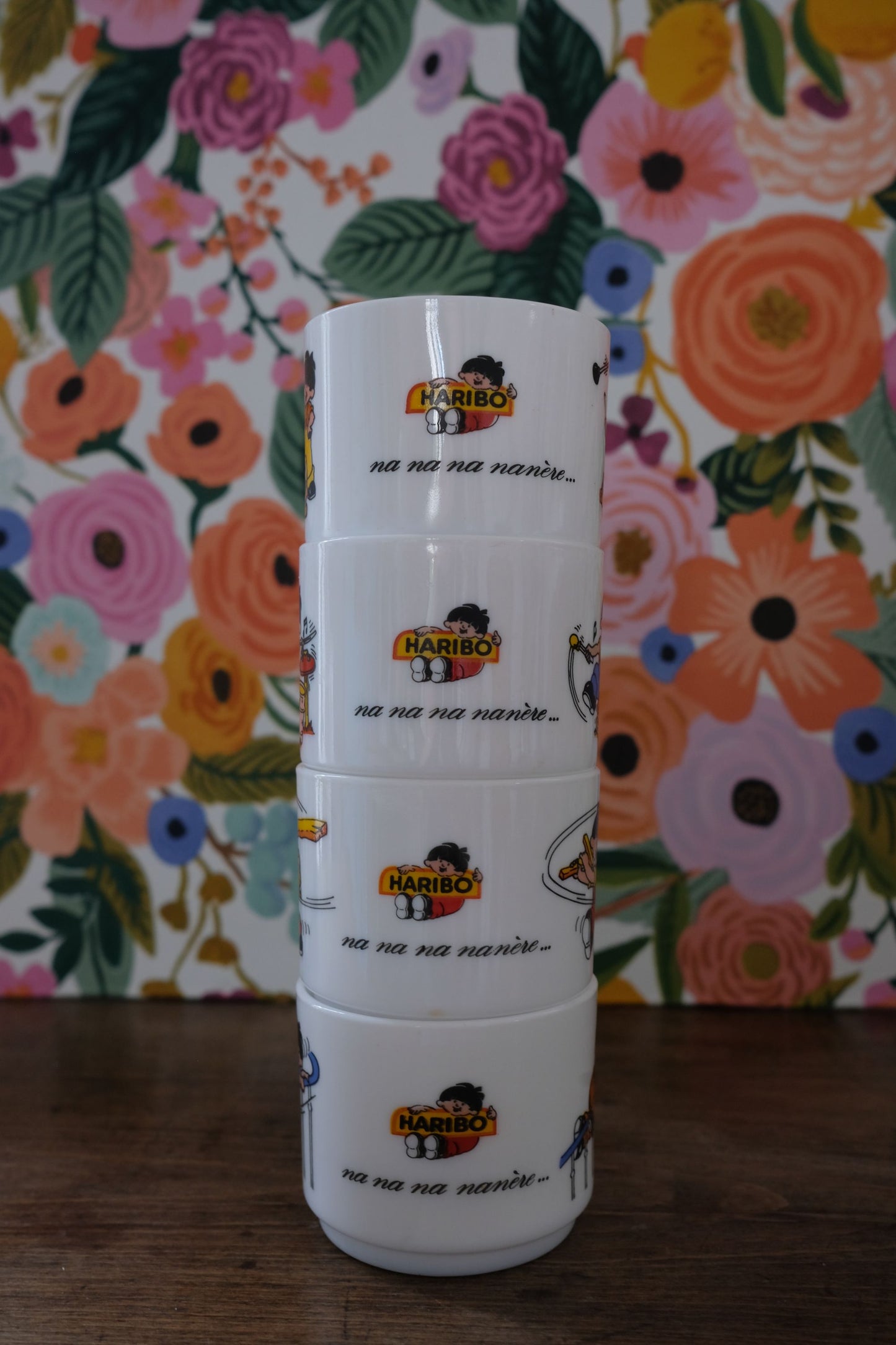 Ensemble de quatre tasses publicitaires haribo