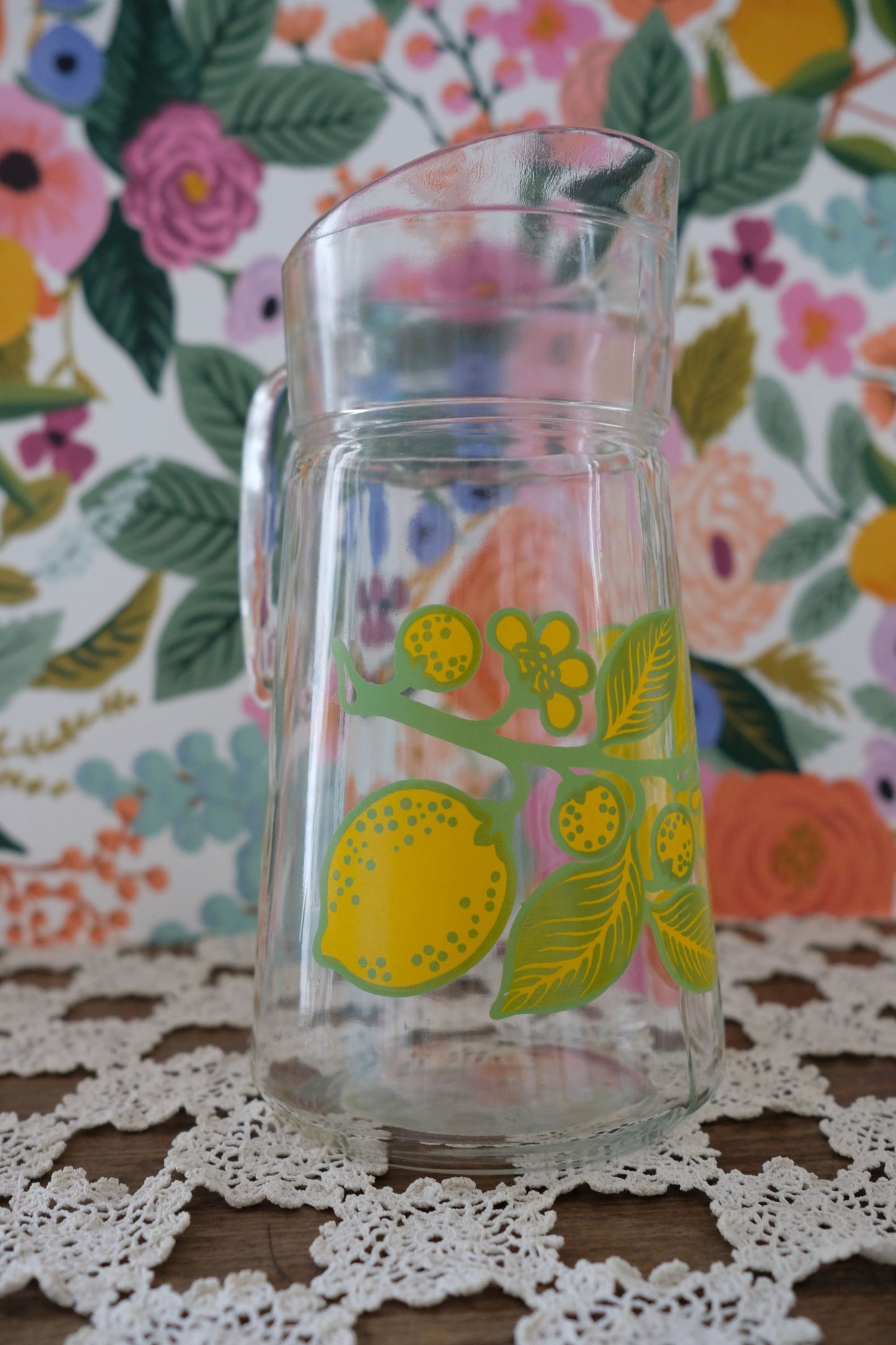 Pichet motif citrons