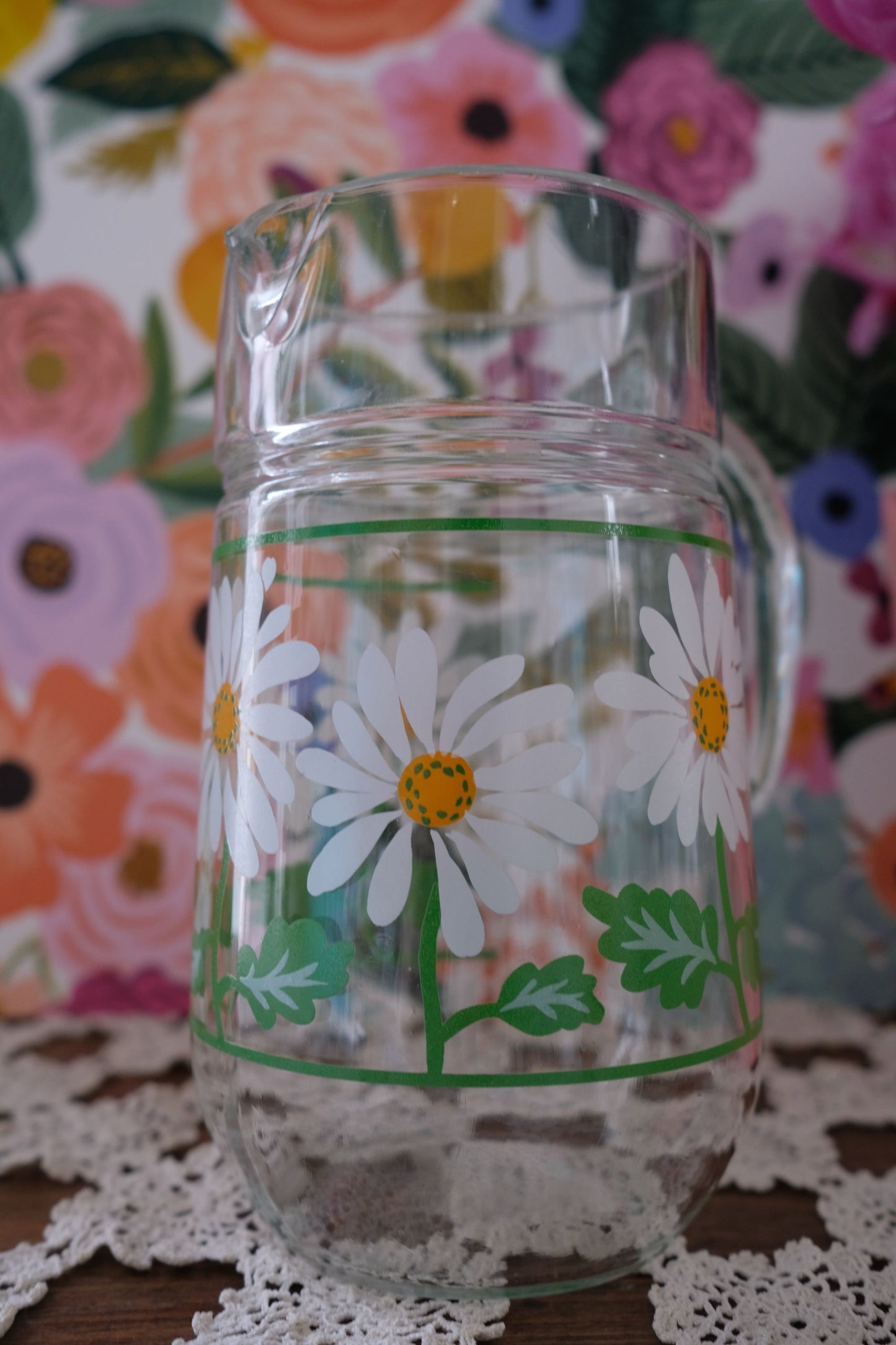 Pichet motif marguerites