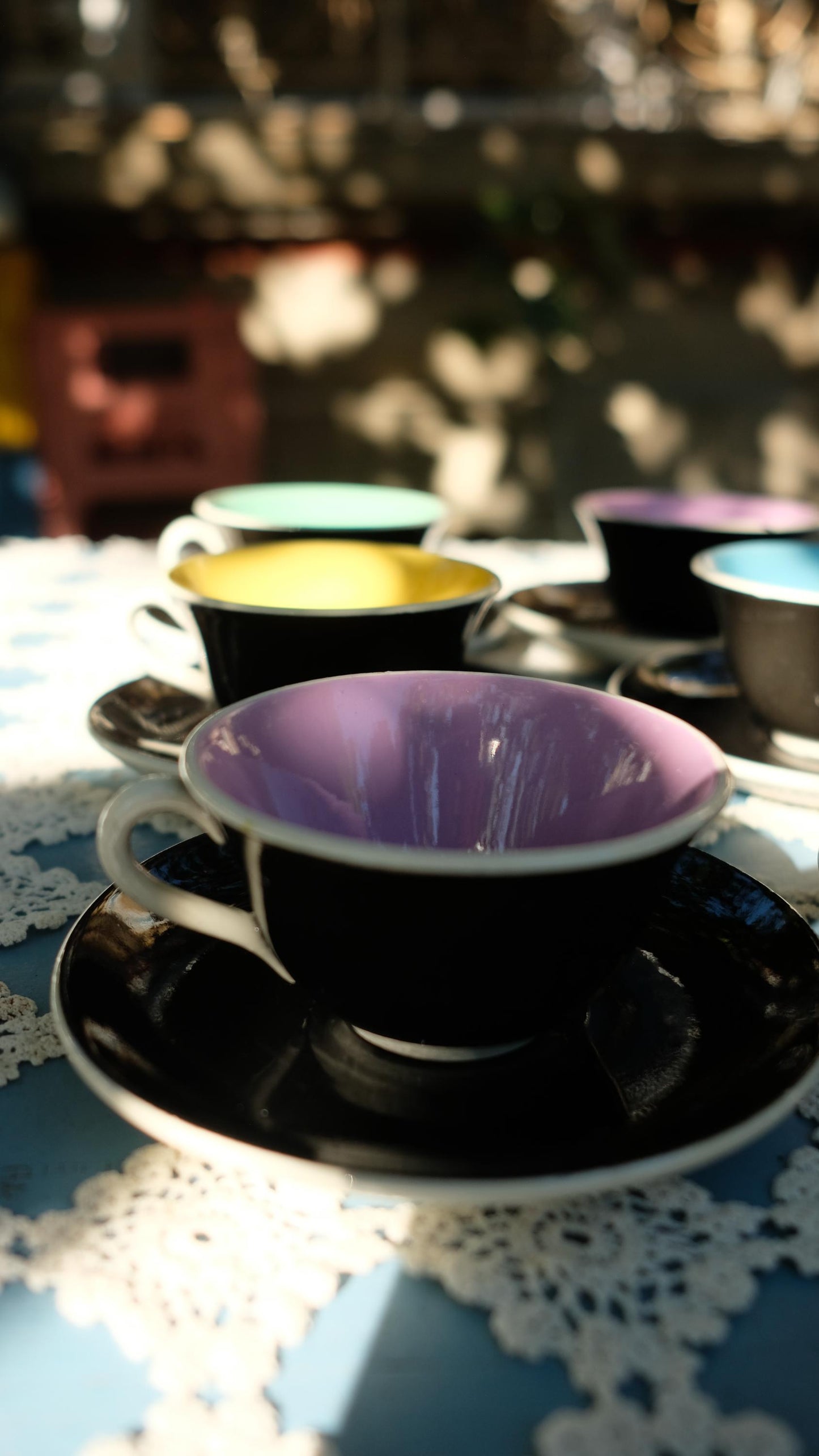 Lot de six tasses à café Digoin Sarreguemines vintage
