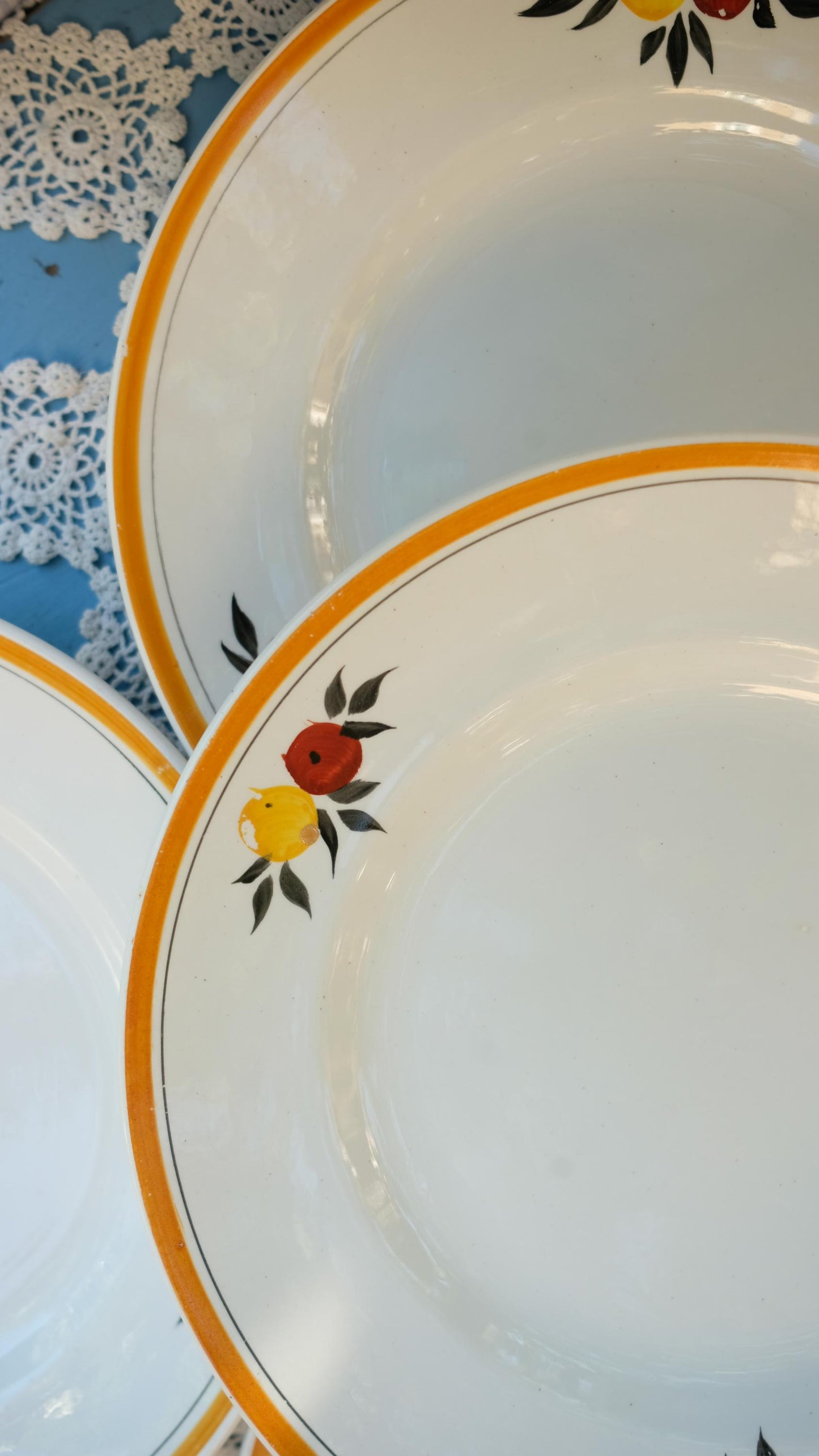 Lot de 8 assiettes plates vintage moulin des loups terre de fer