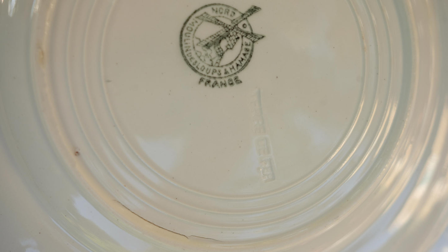Lot de 8 assiettes plates vintage moulin des loups terre de fer