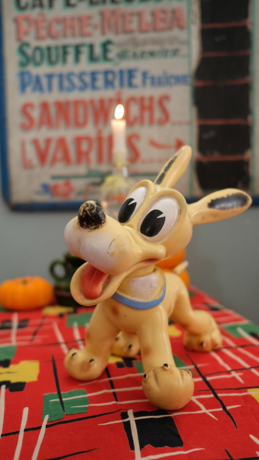 Pouet vintage Walt Disney compagny