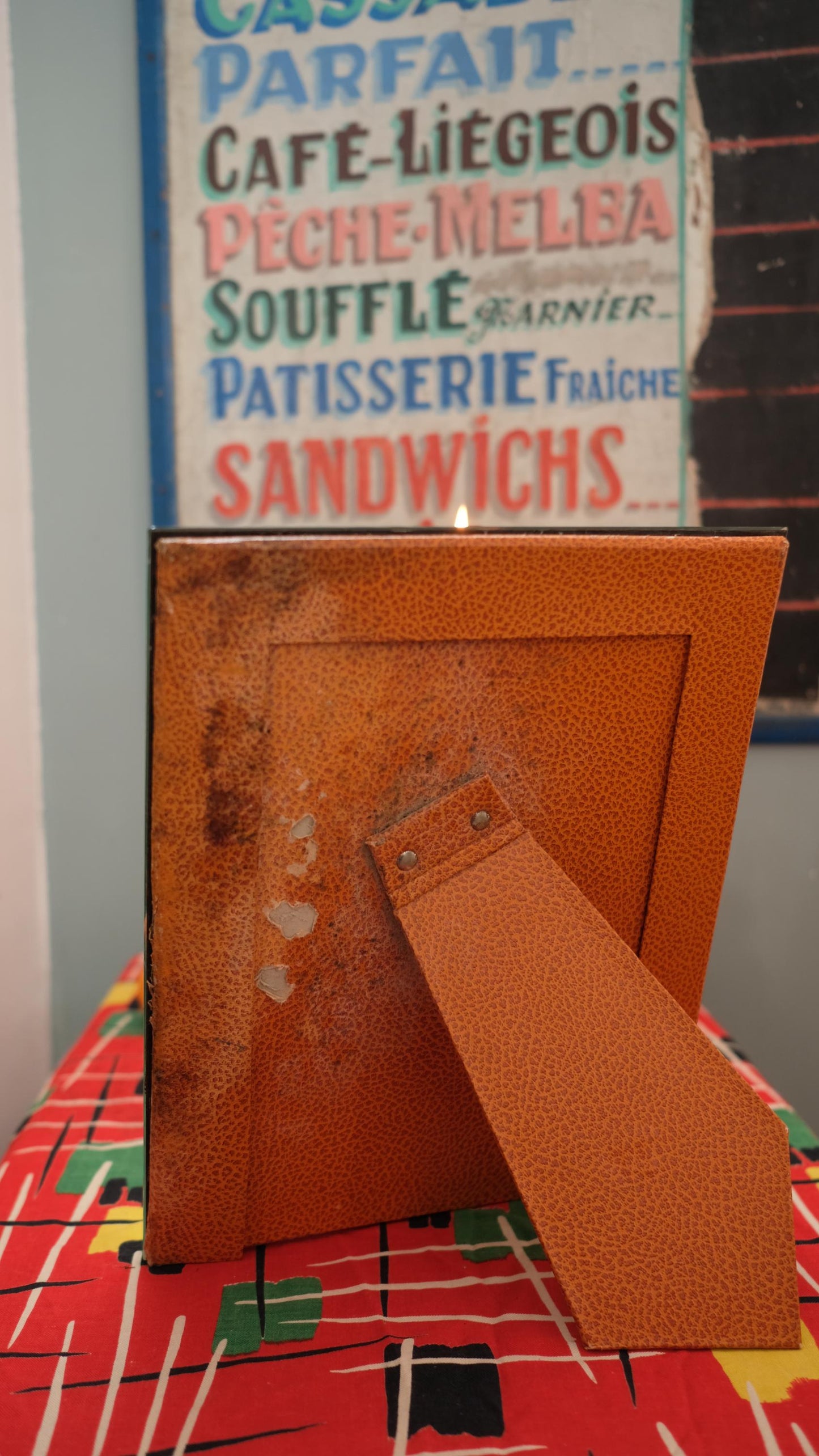Cadre vintage en verre ciselé Gescudero