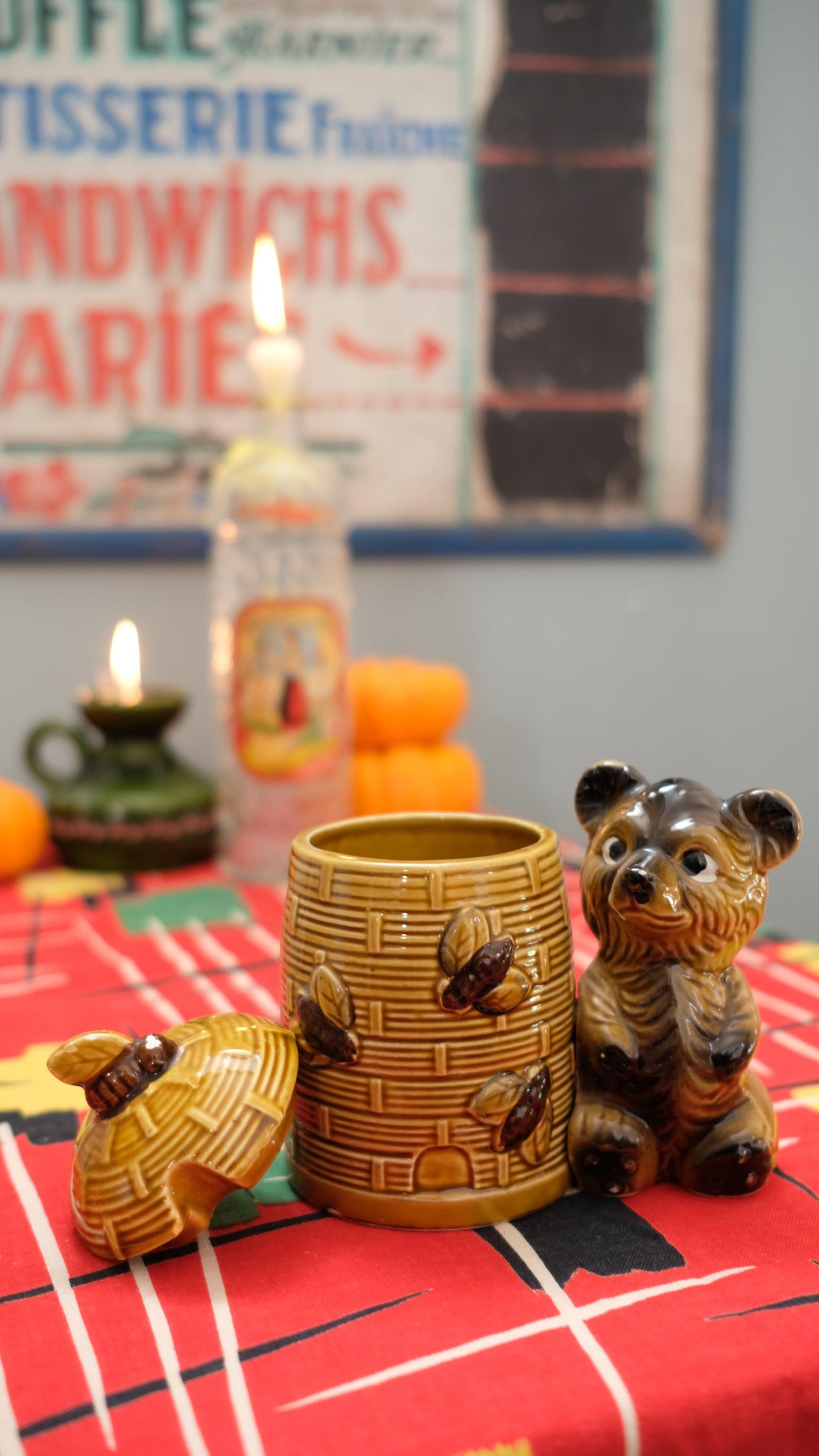 Ourson pot à miel vintage en céramique