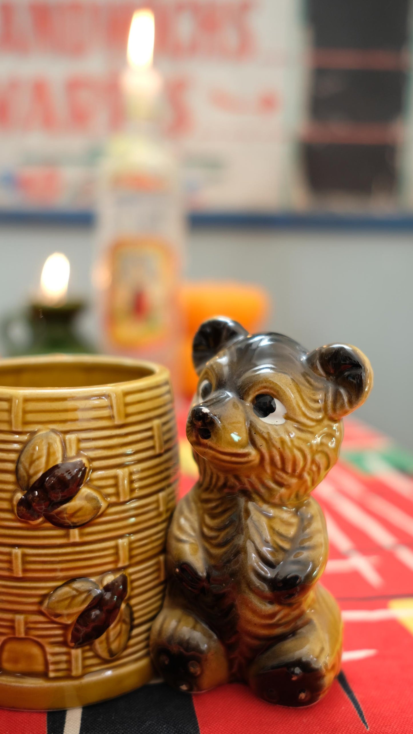 Ourson pot à miel vintage en céramique