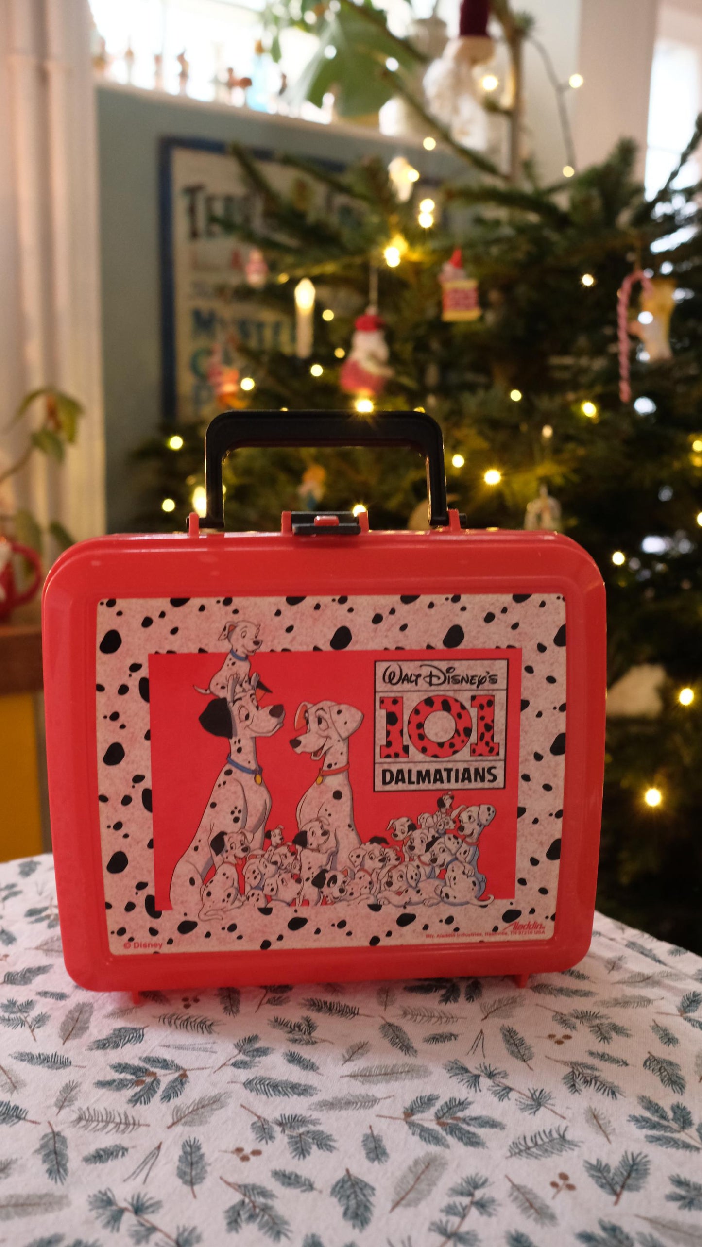 Lunch box vintage de la marque Aladin USA