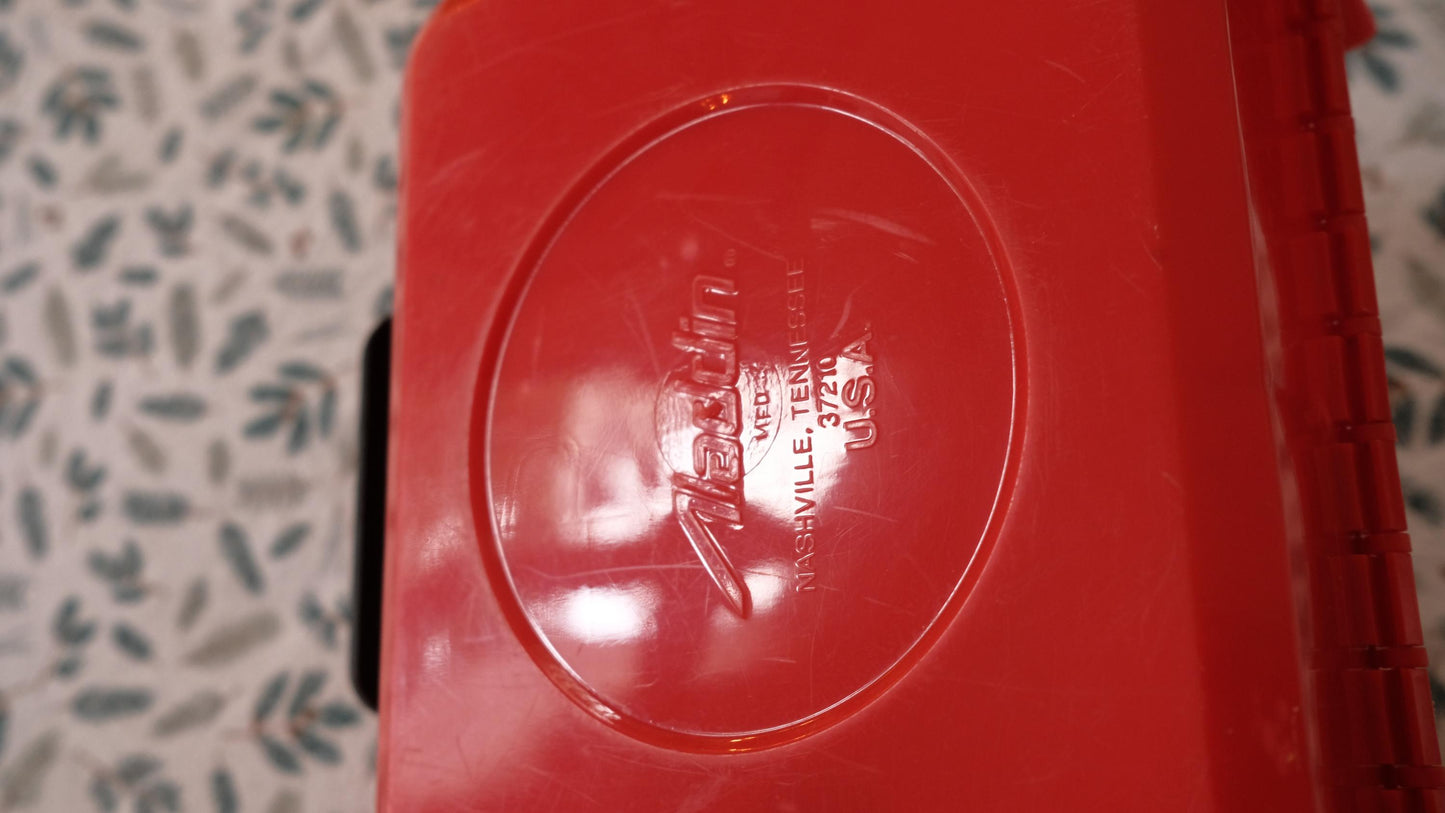 Lunch box vintage de la marque Aladin USA
