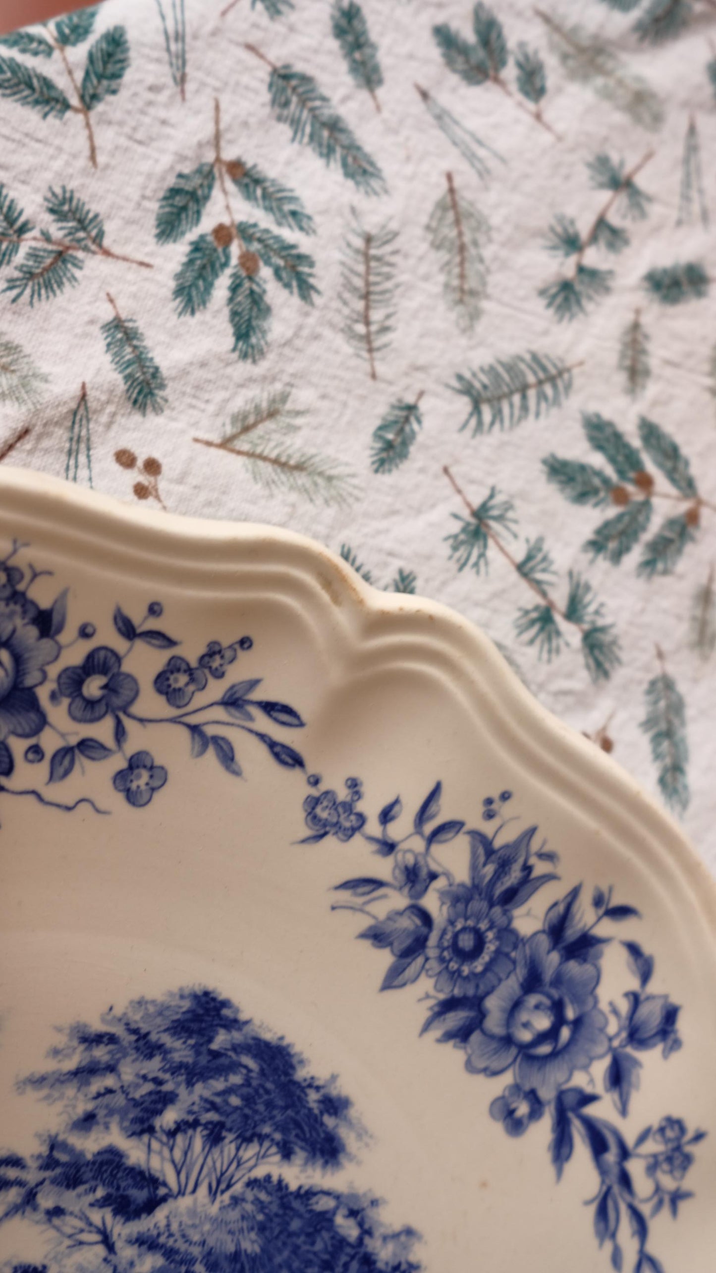 Grande assiettes/Plat à gâteau Sarreguemines modèle "romantic"