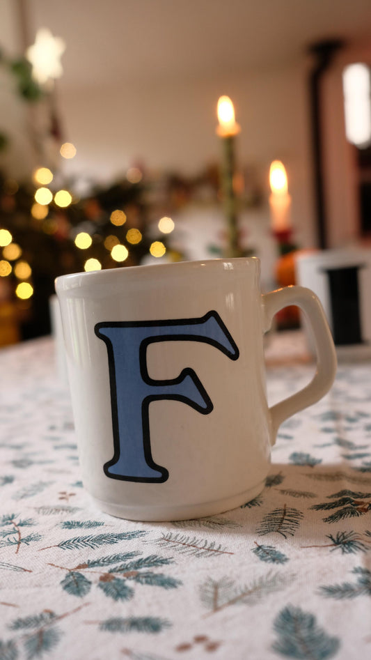 Mugs lettre L vintage made in England
