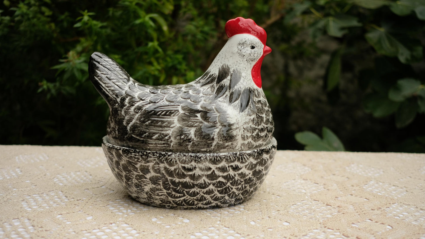 Grosse boîte/terrine vintage en forme de poule