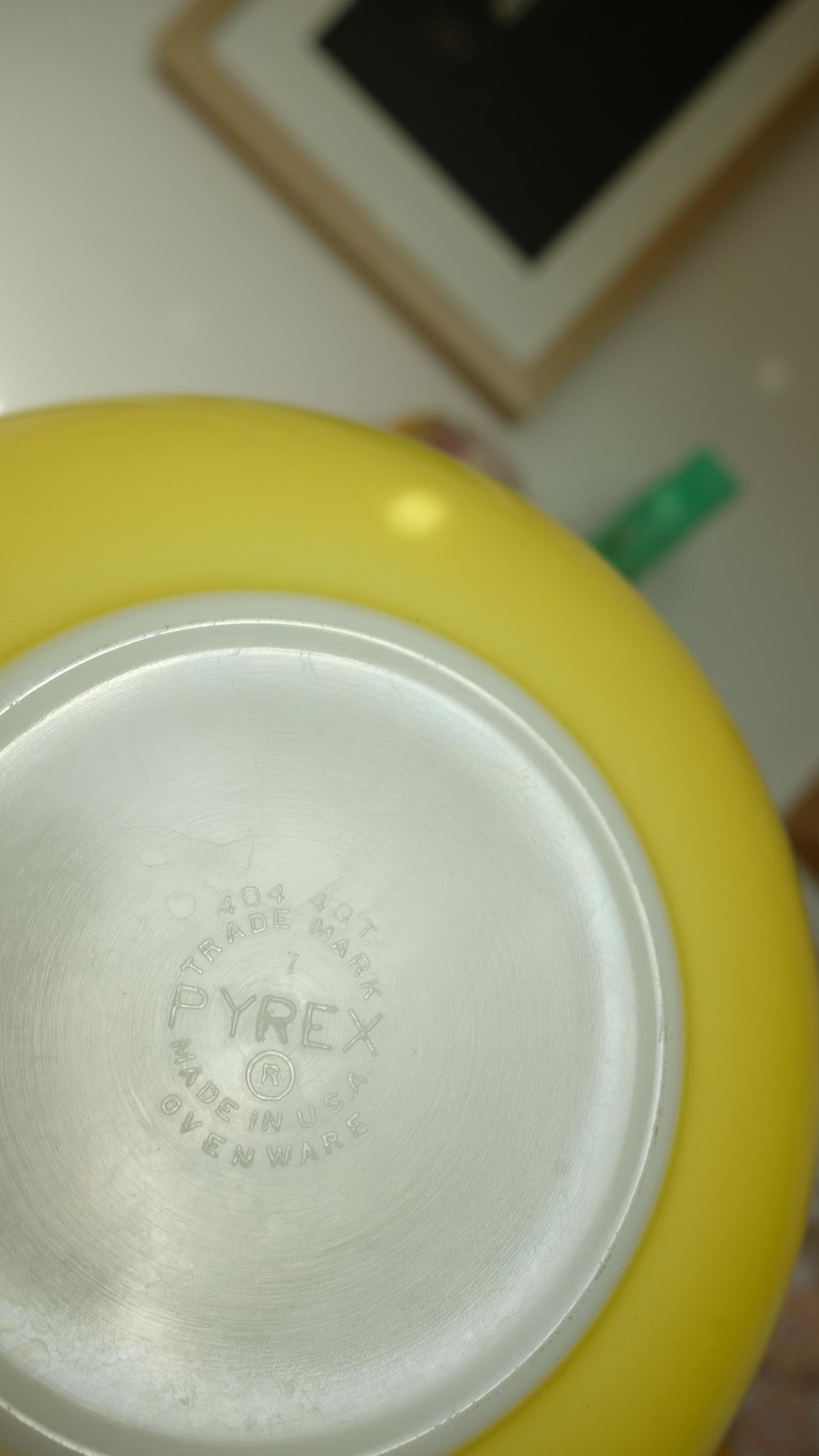 Grand saladier en pyrex made in USA