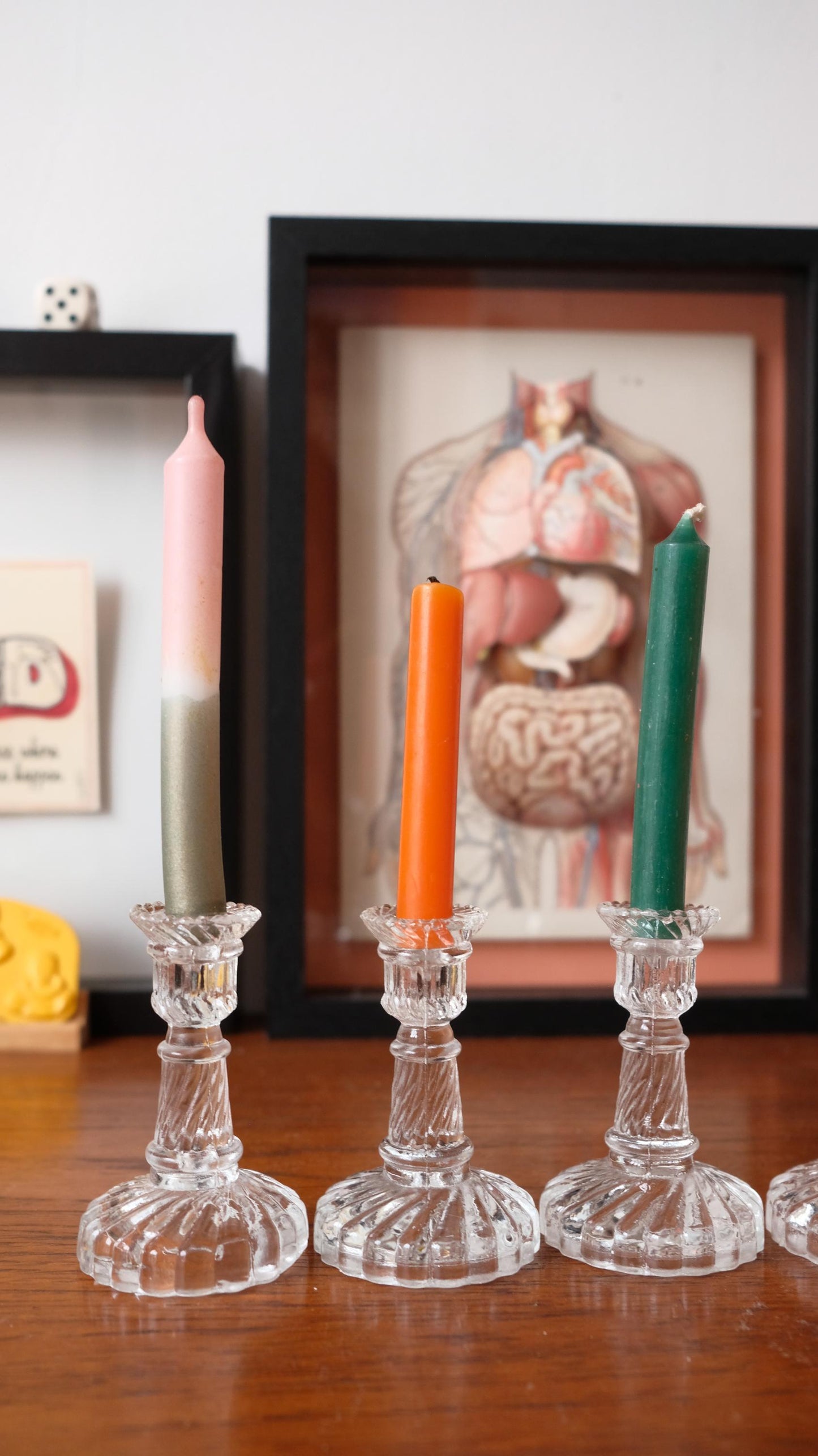 Bougeoirs en verres moulés style Portieux