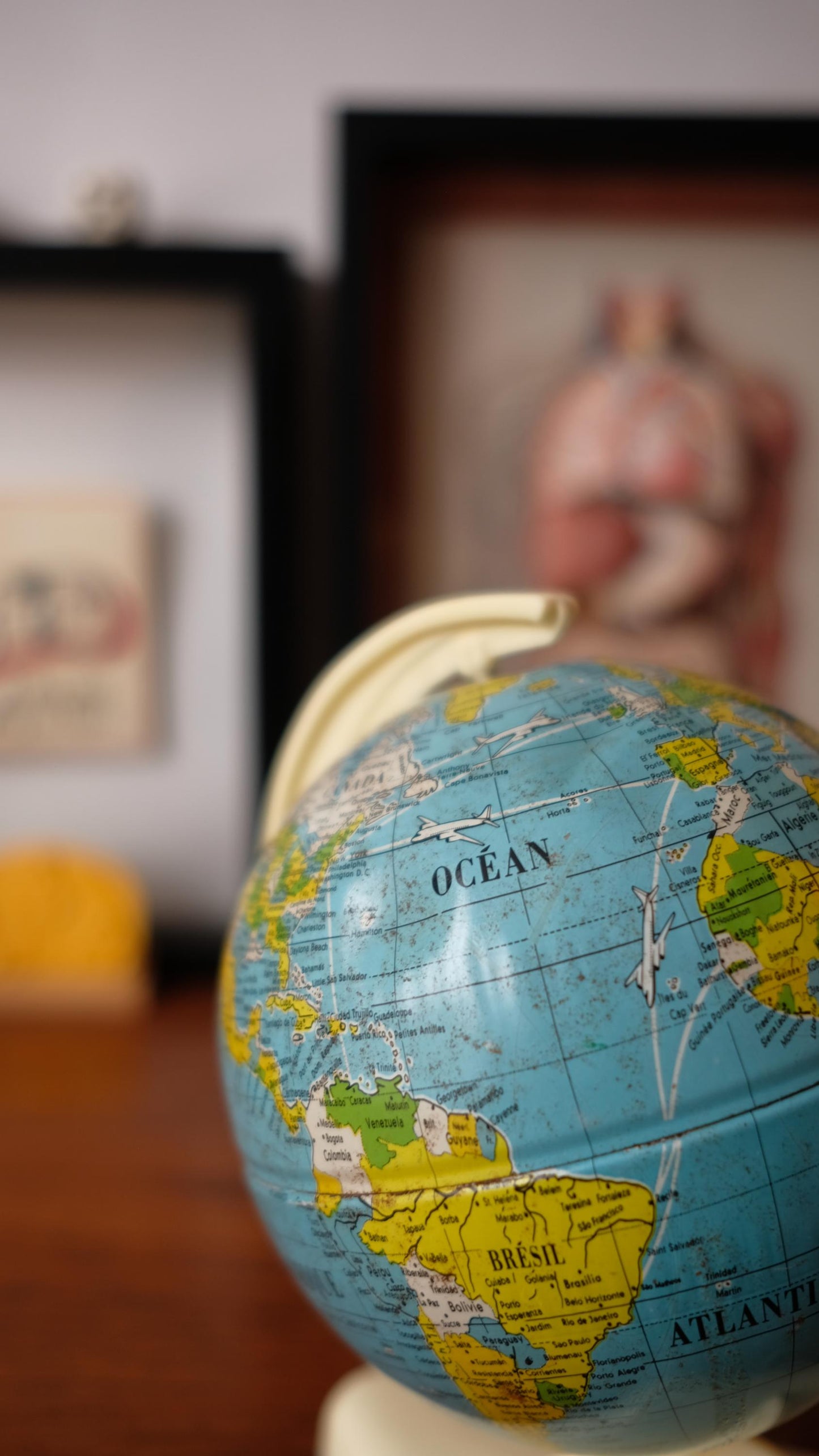 Globe terrestre vintage made in West Germany