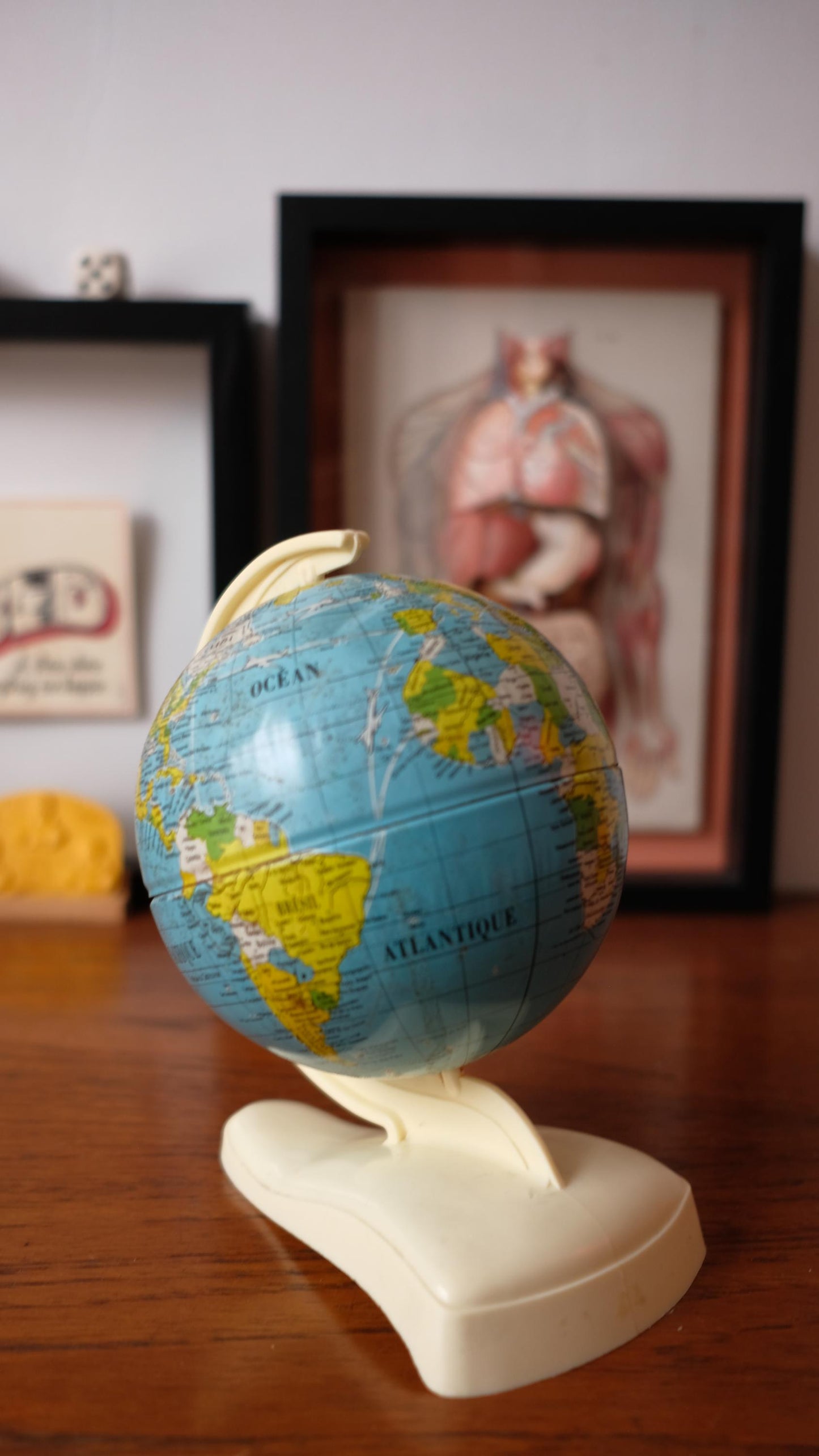 Globe terrestre vintage made in West Germany