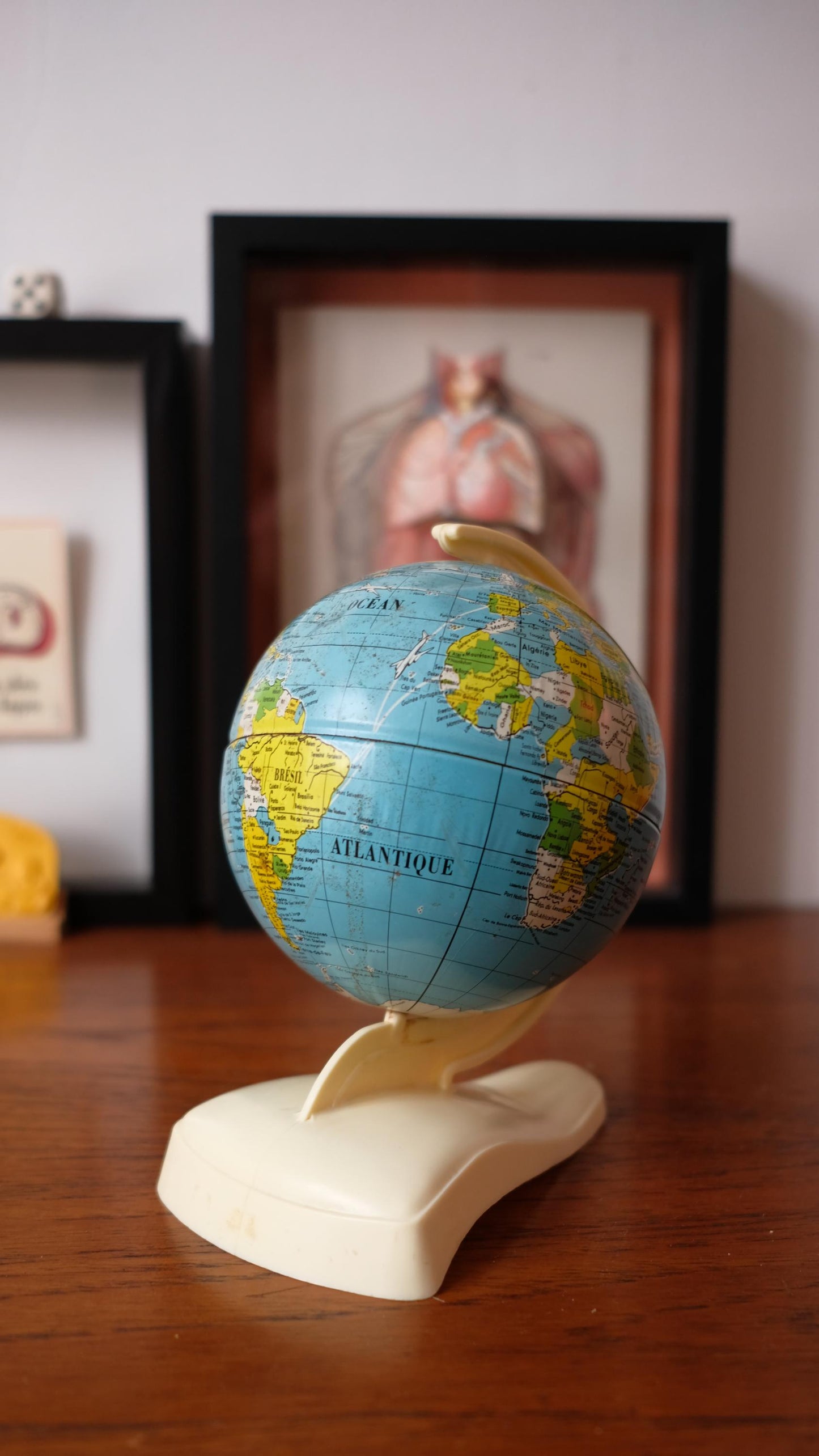 Globe terrestre vintage made in West Germany