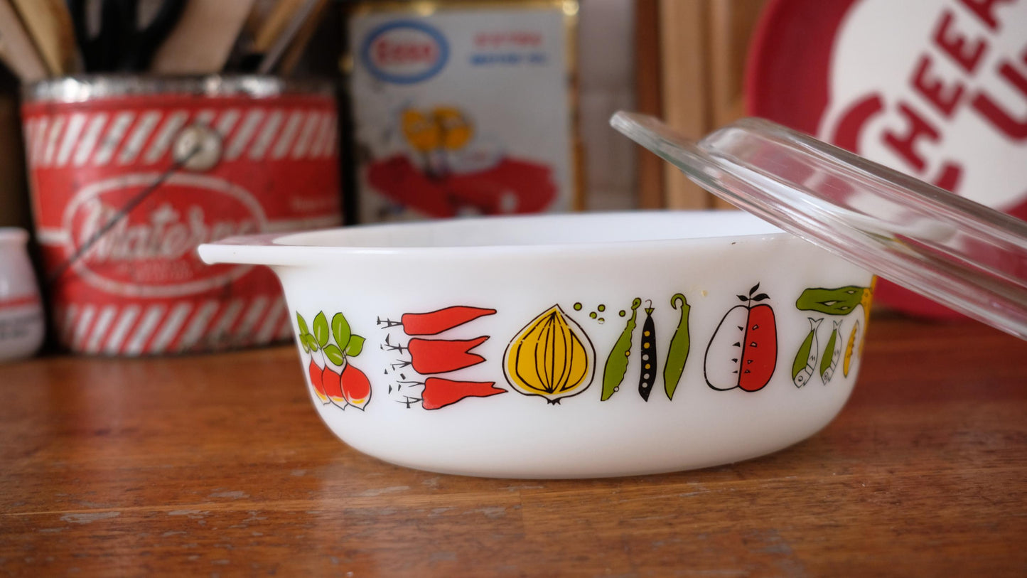 Plat JAJ en pyrex vintage made in England