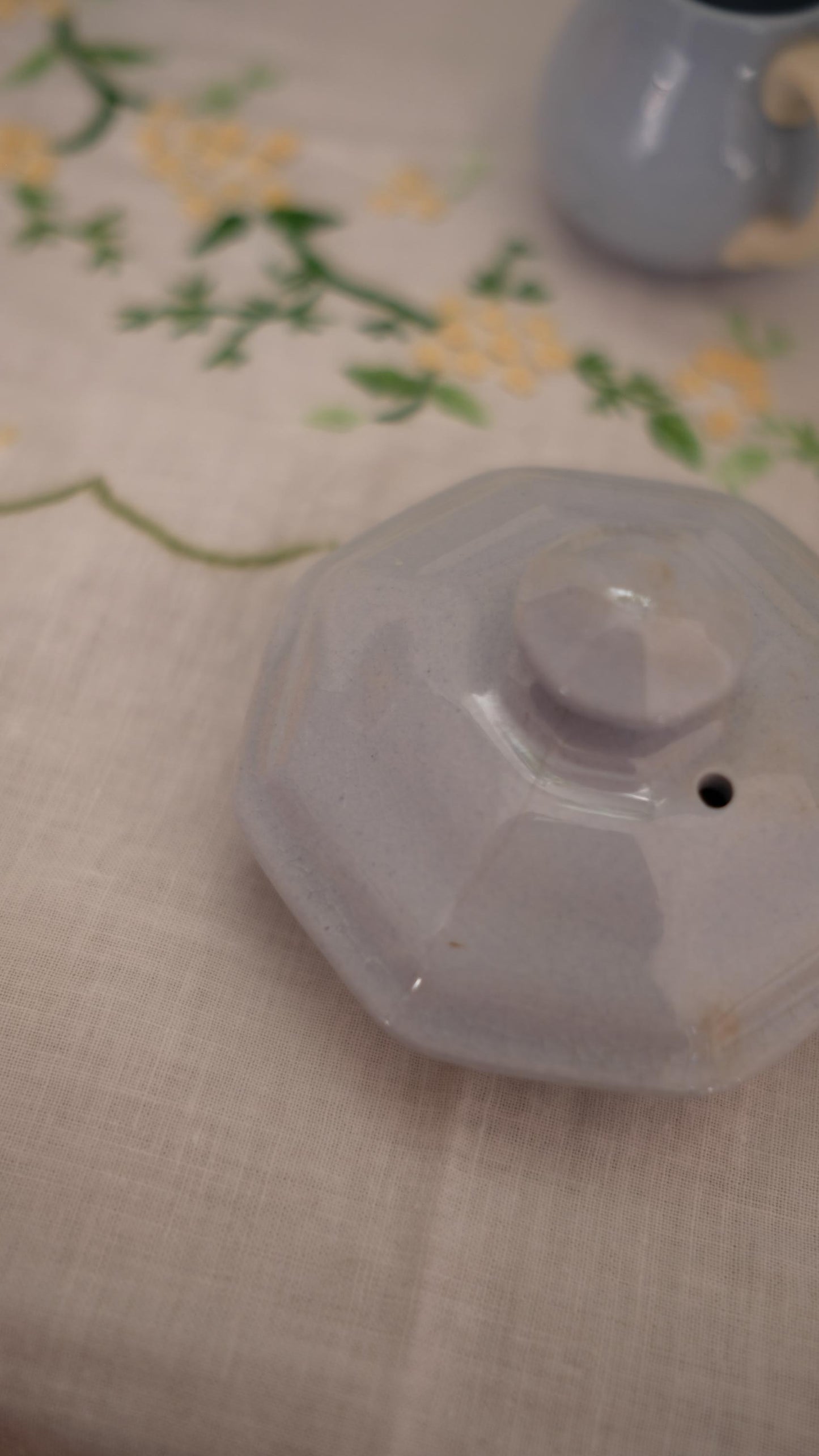 Théière une personne Villeroy&Boch vintage et petit pot à lait