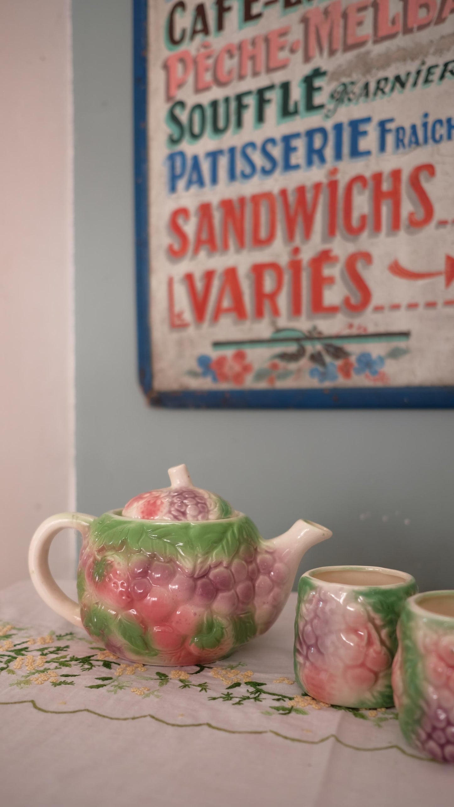 Service à thé/café en barbotine