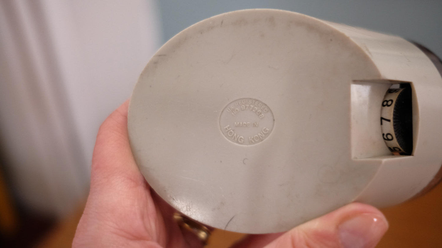 Calendrier perpétuel vintage style space age