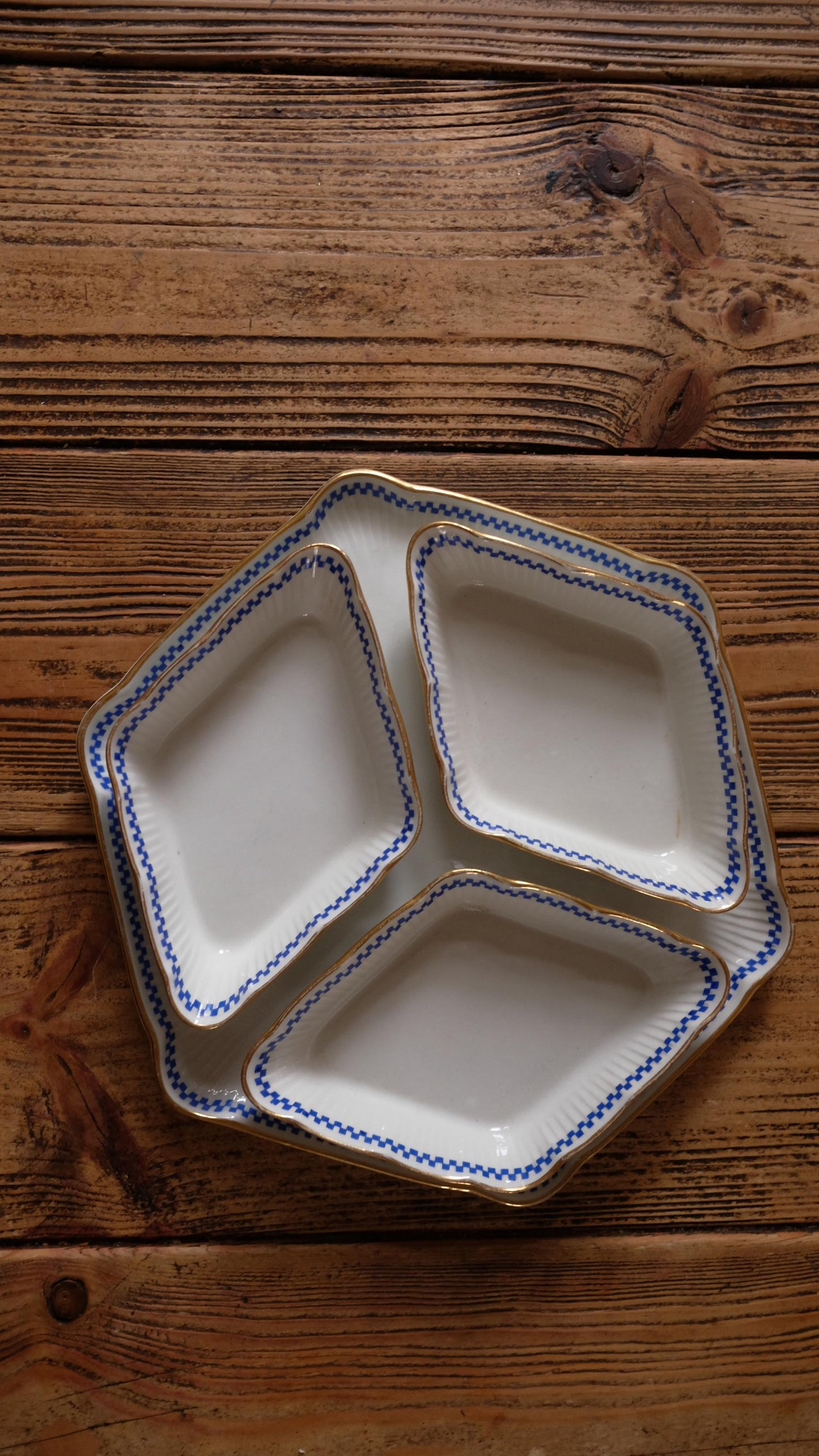 Serviteur apéritifs Hémun vintage en porcelaine