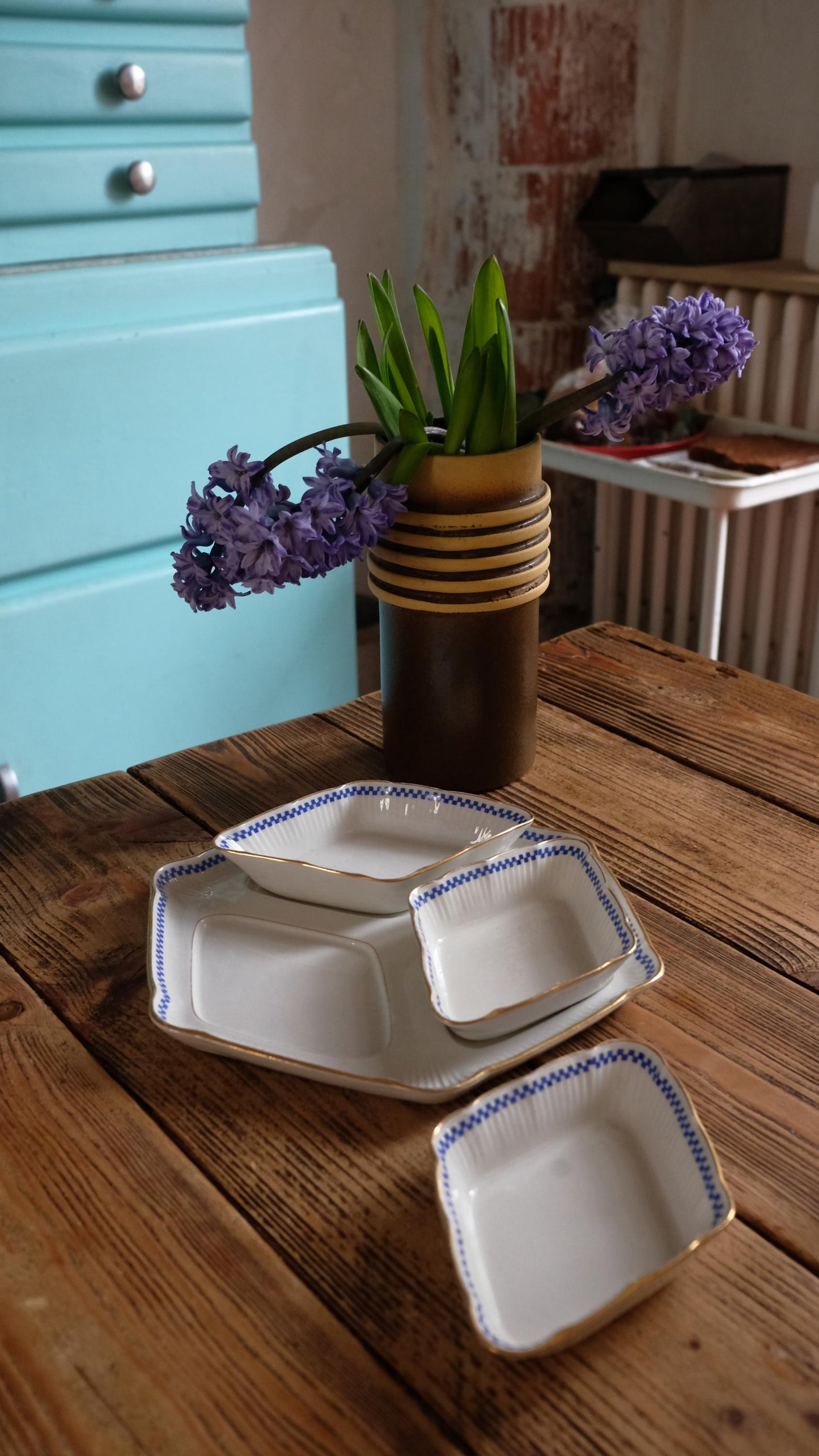 Serviteur apéritifs Hémun vintage en porcelaine