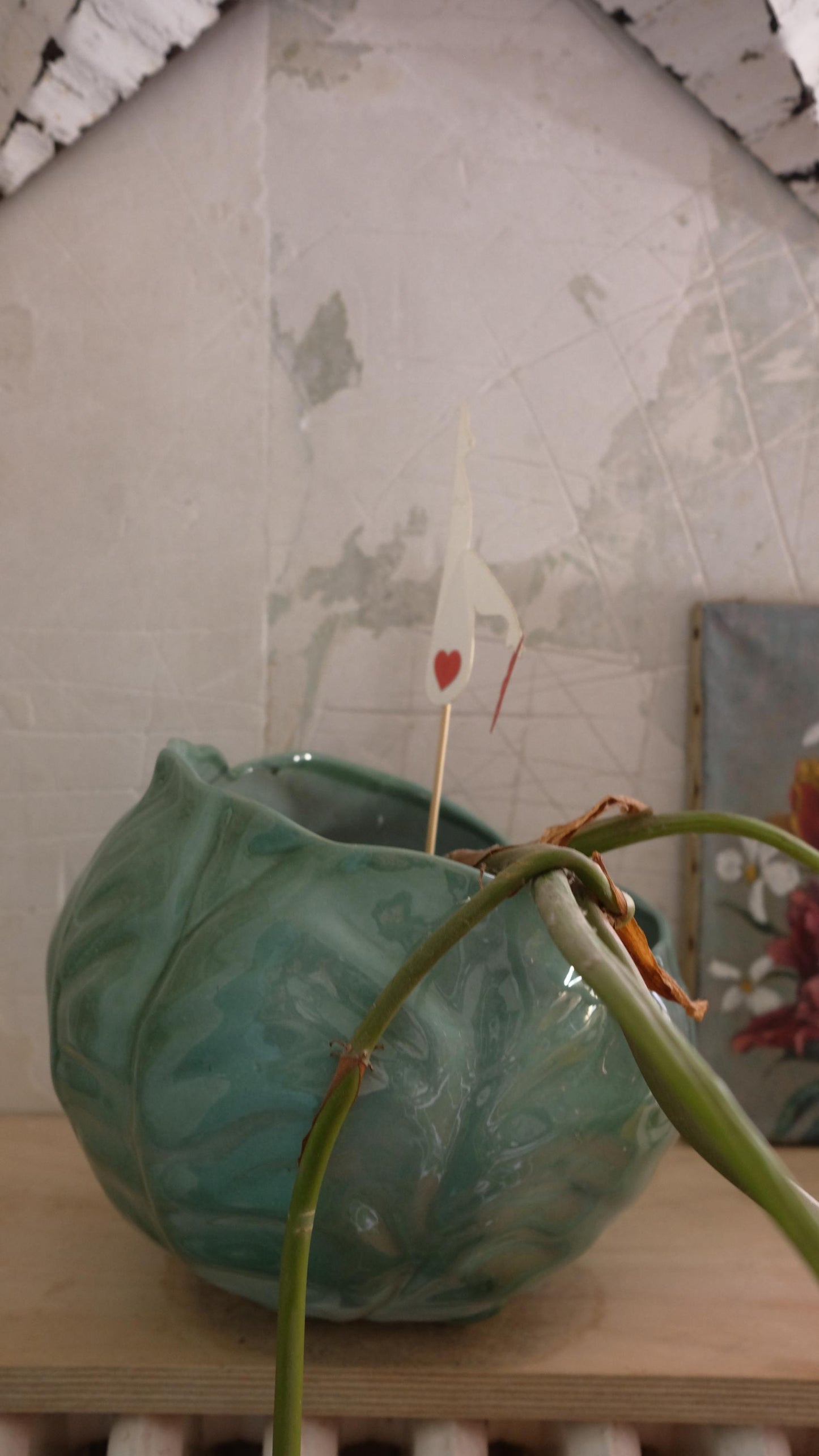 Cache pot vintage en barbotine chou