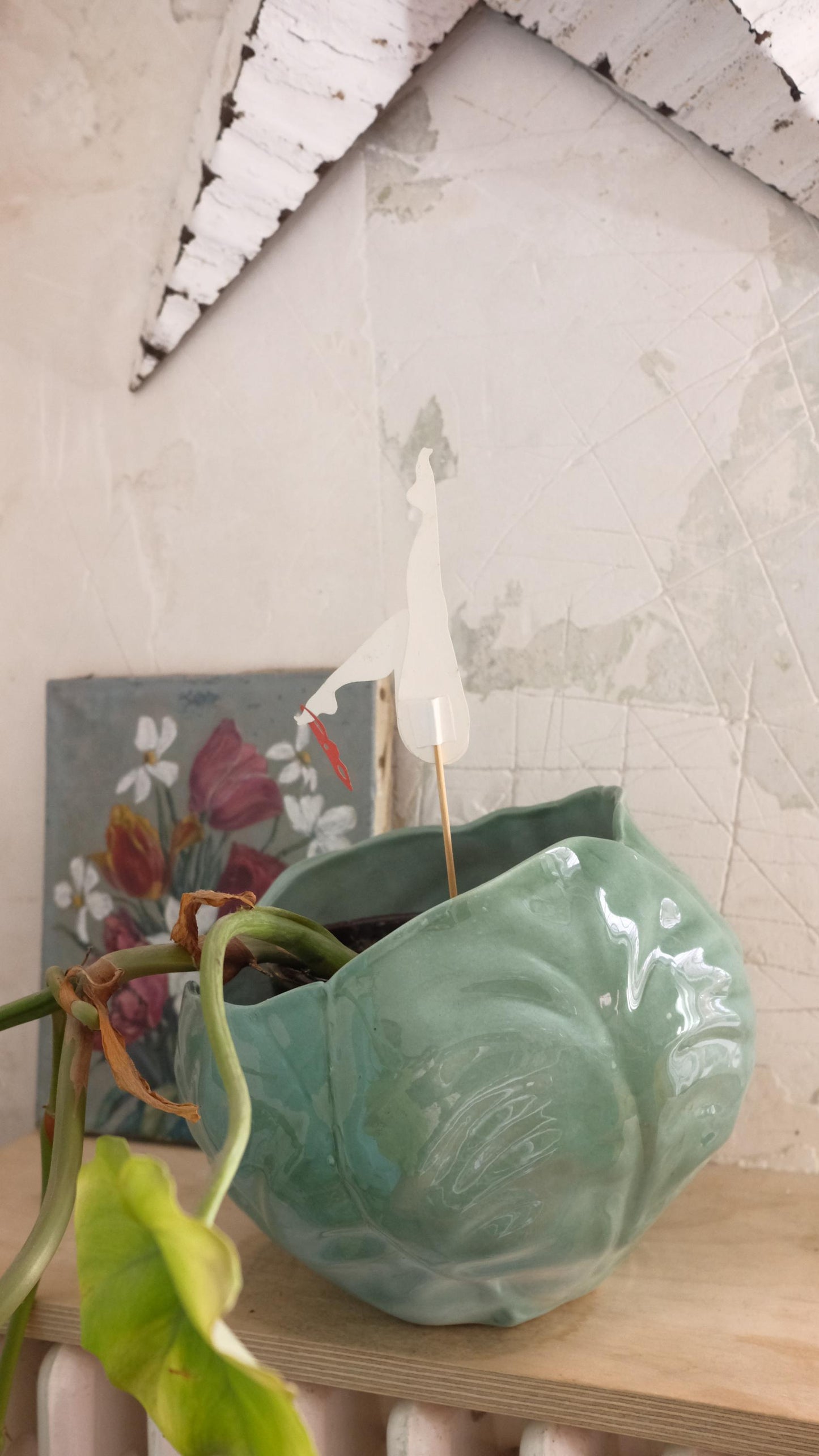 Cache pot vintage en barbotine chou