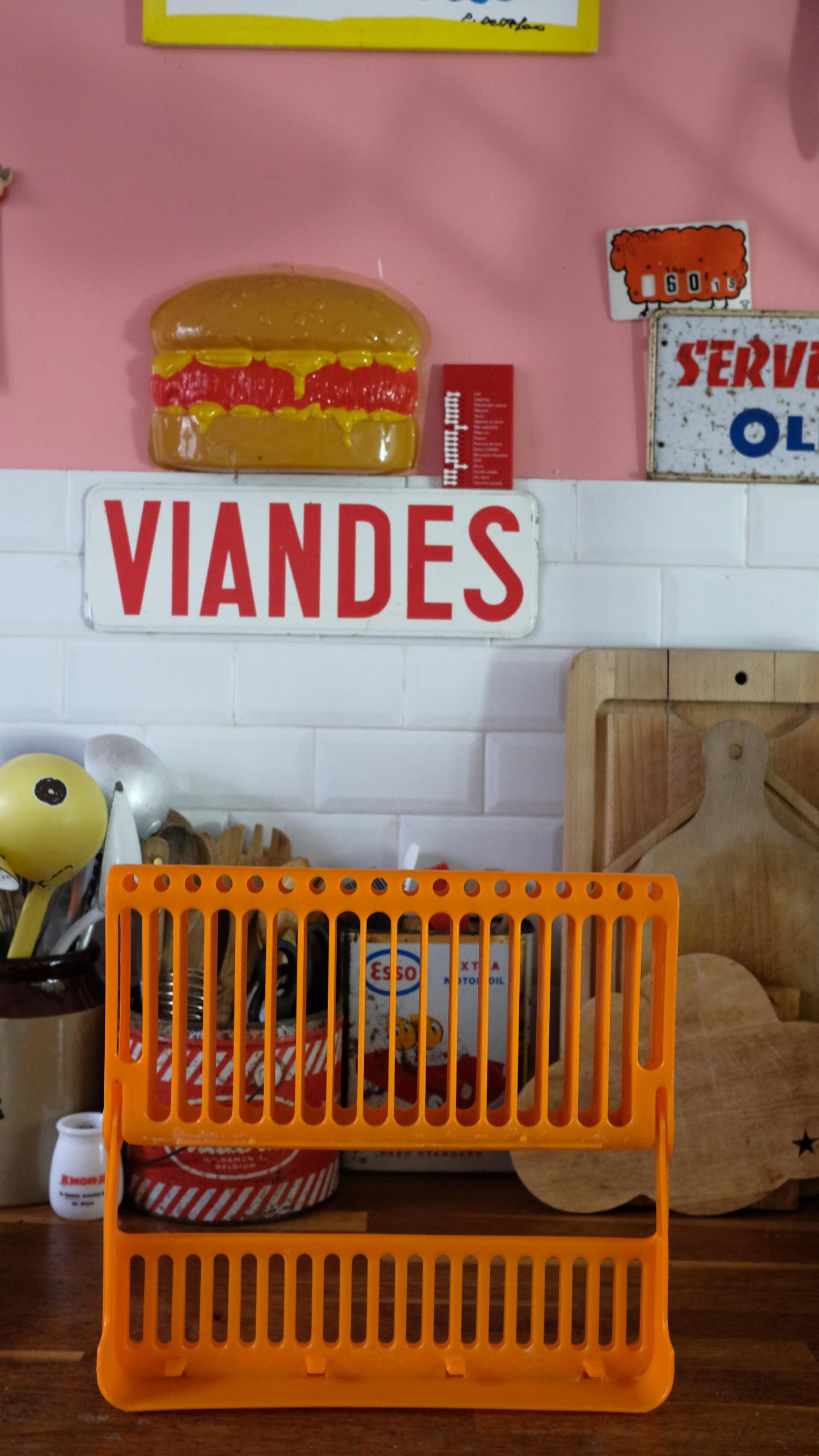 Egouttoir pliant vintage en plastique orange années 70