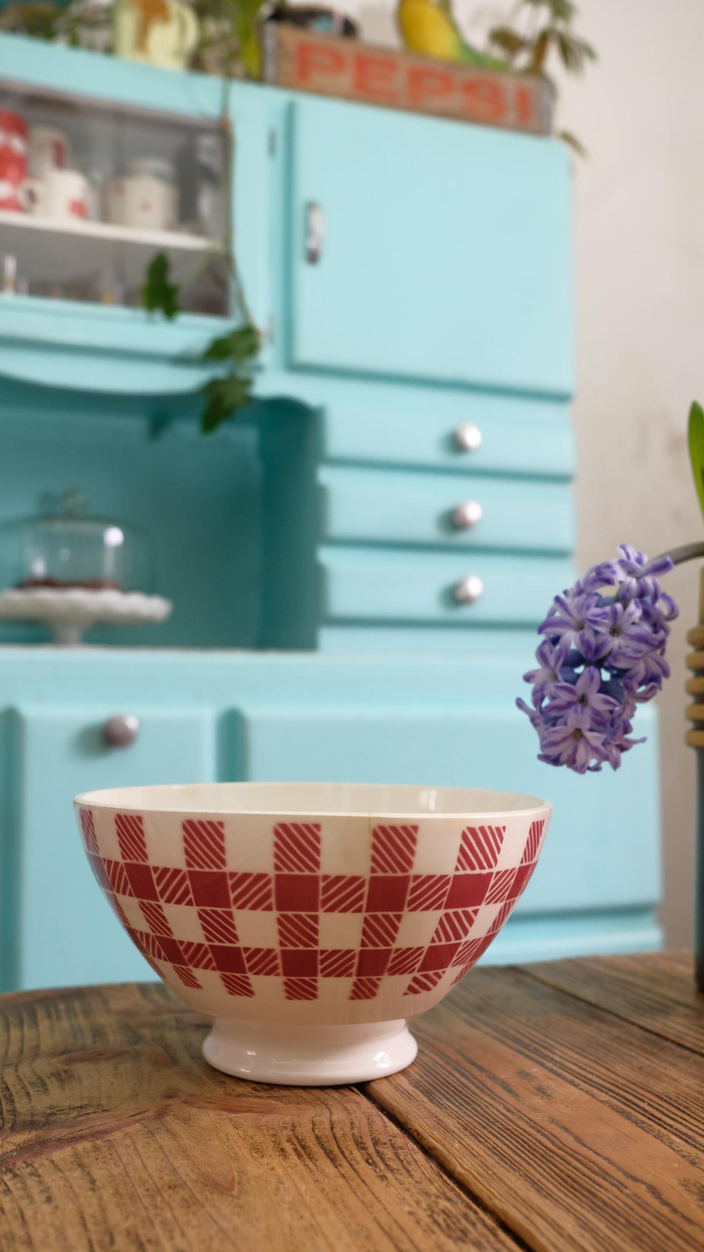 Grand bol vintage en faïence motif à carreaux