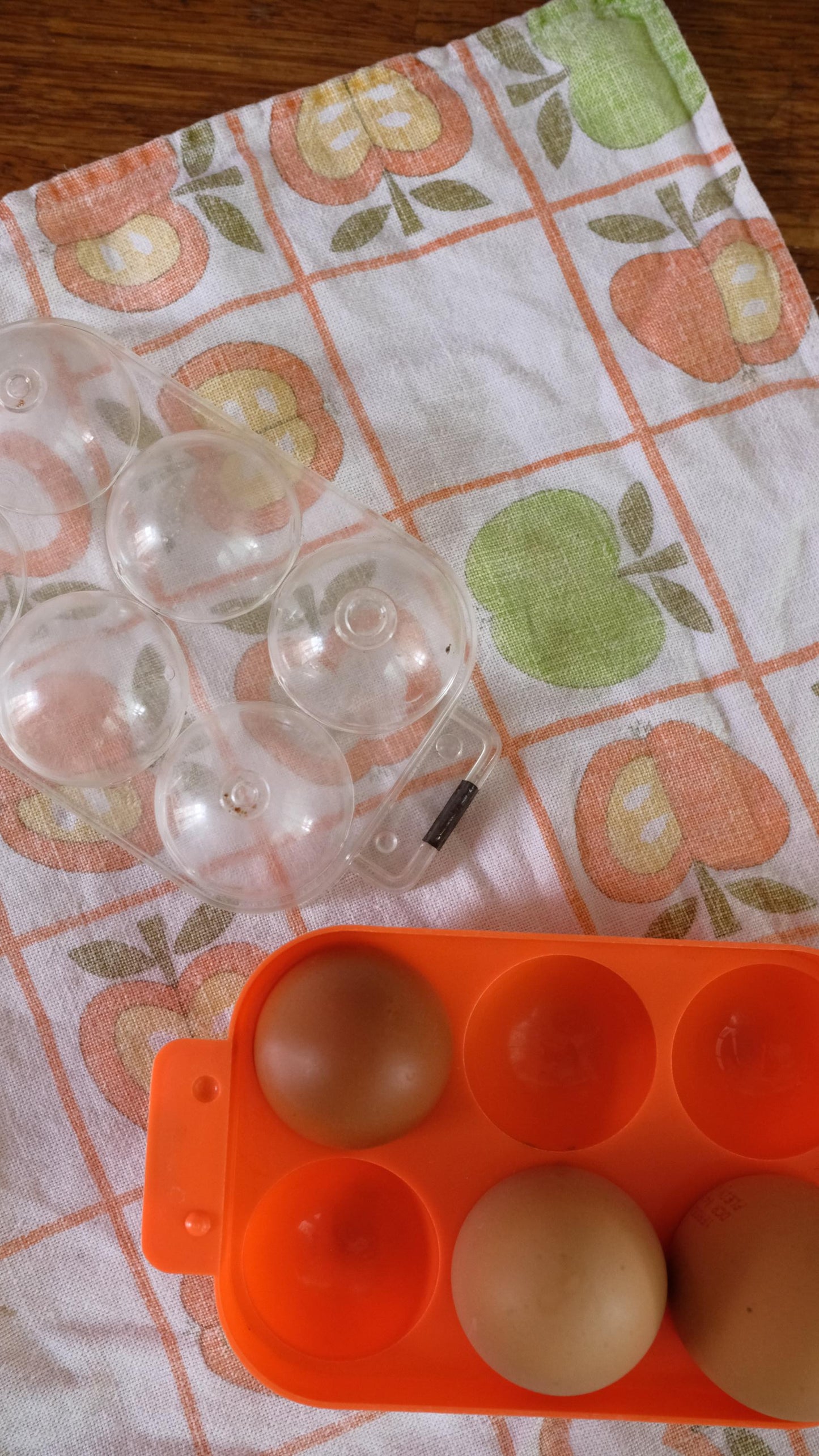 Boîte à œufs vintage
