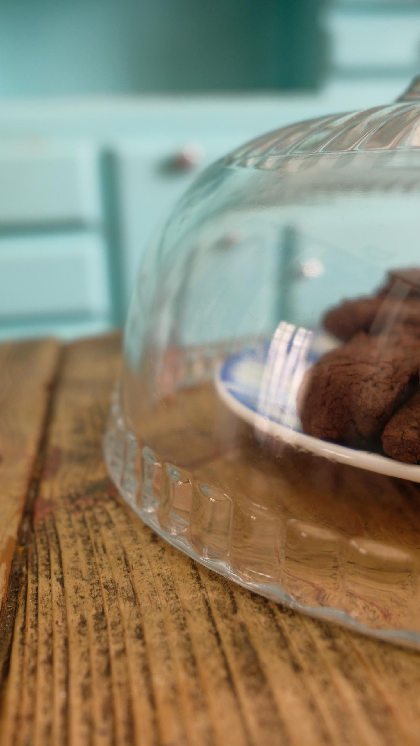 Cloche à gâteaux vintage en verre