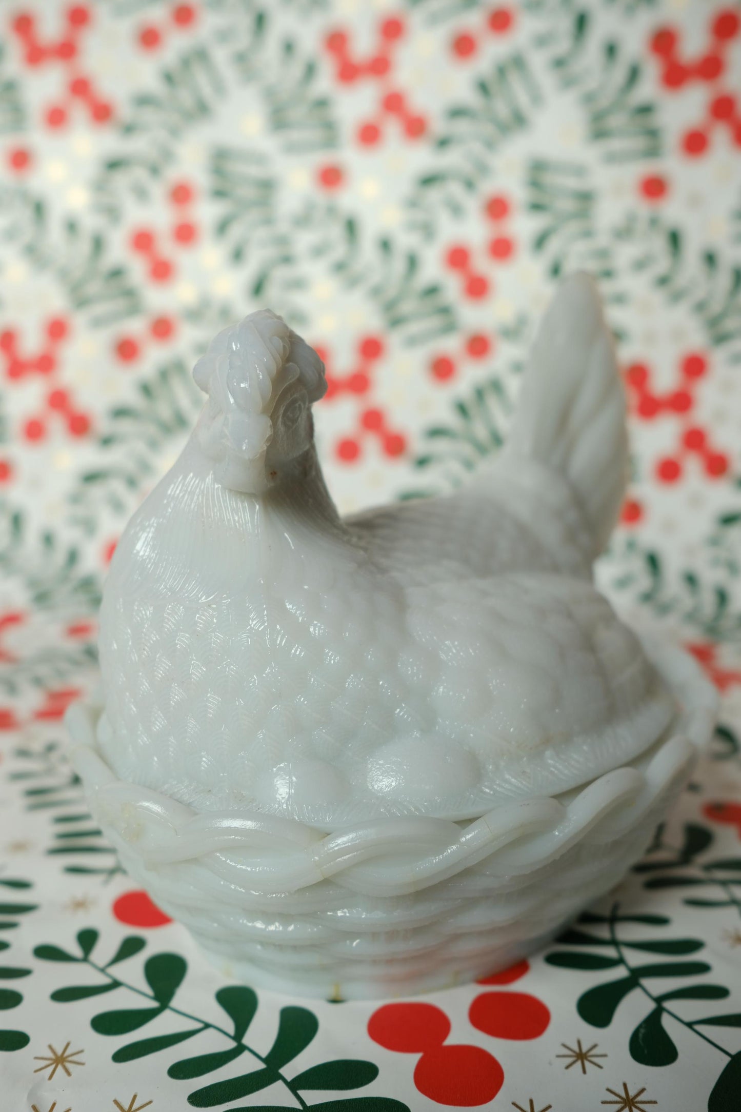 Poule en opaline