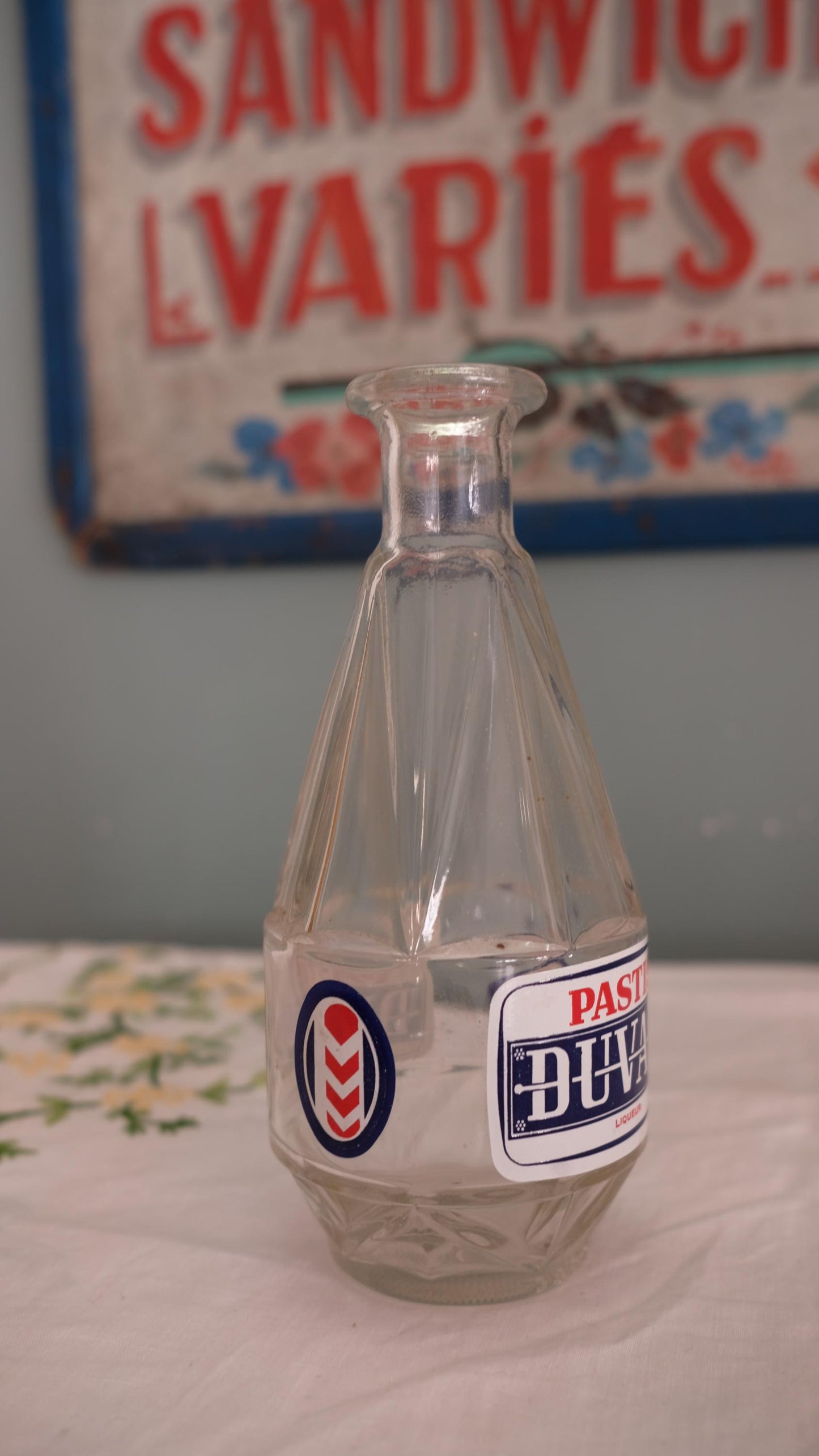 Bouteille publicitaire de bistrot Pastis Duval vintage